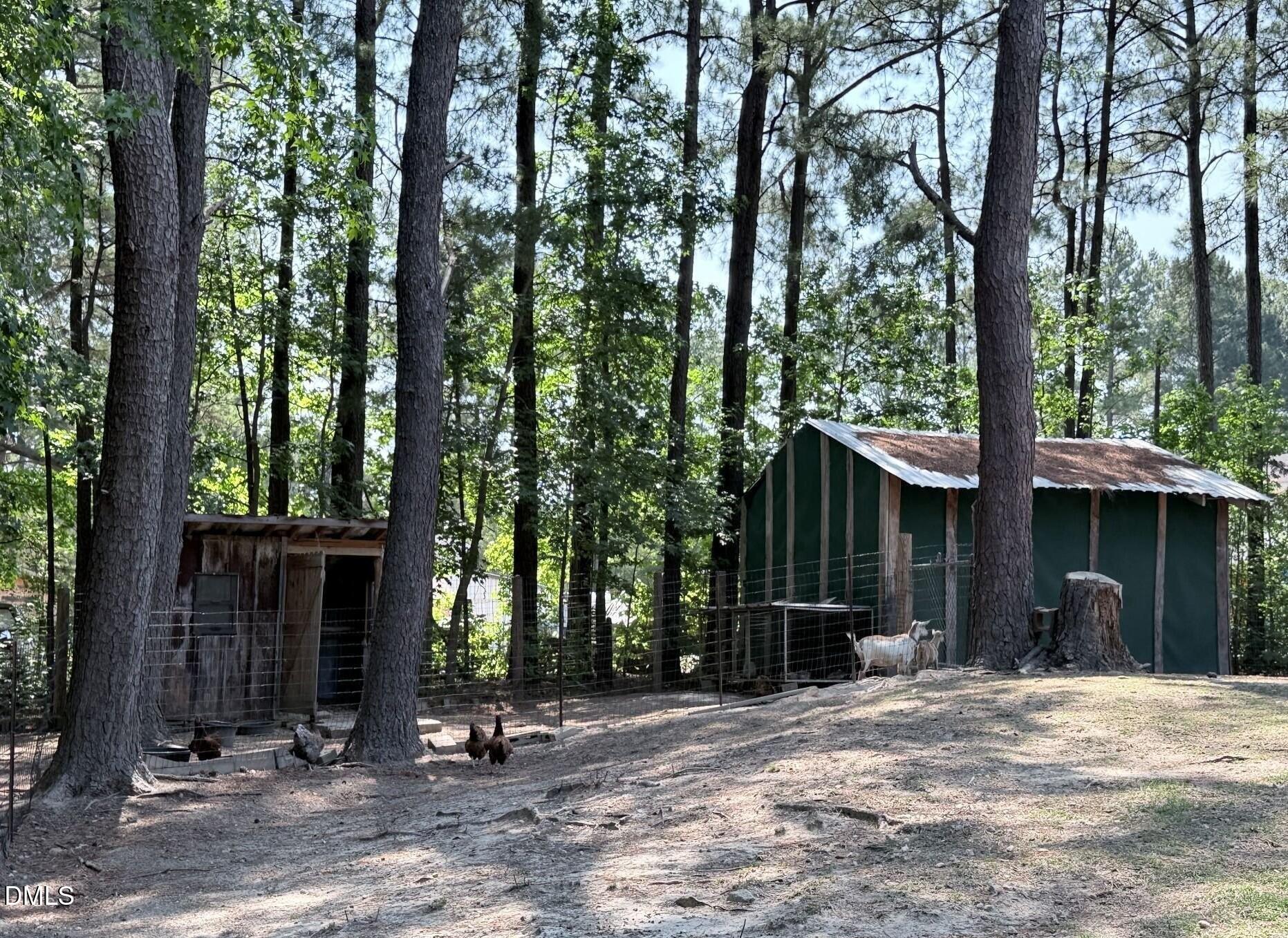 main property photo 36