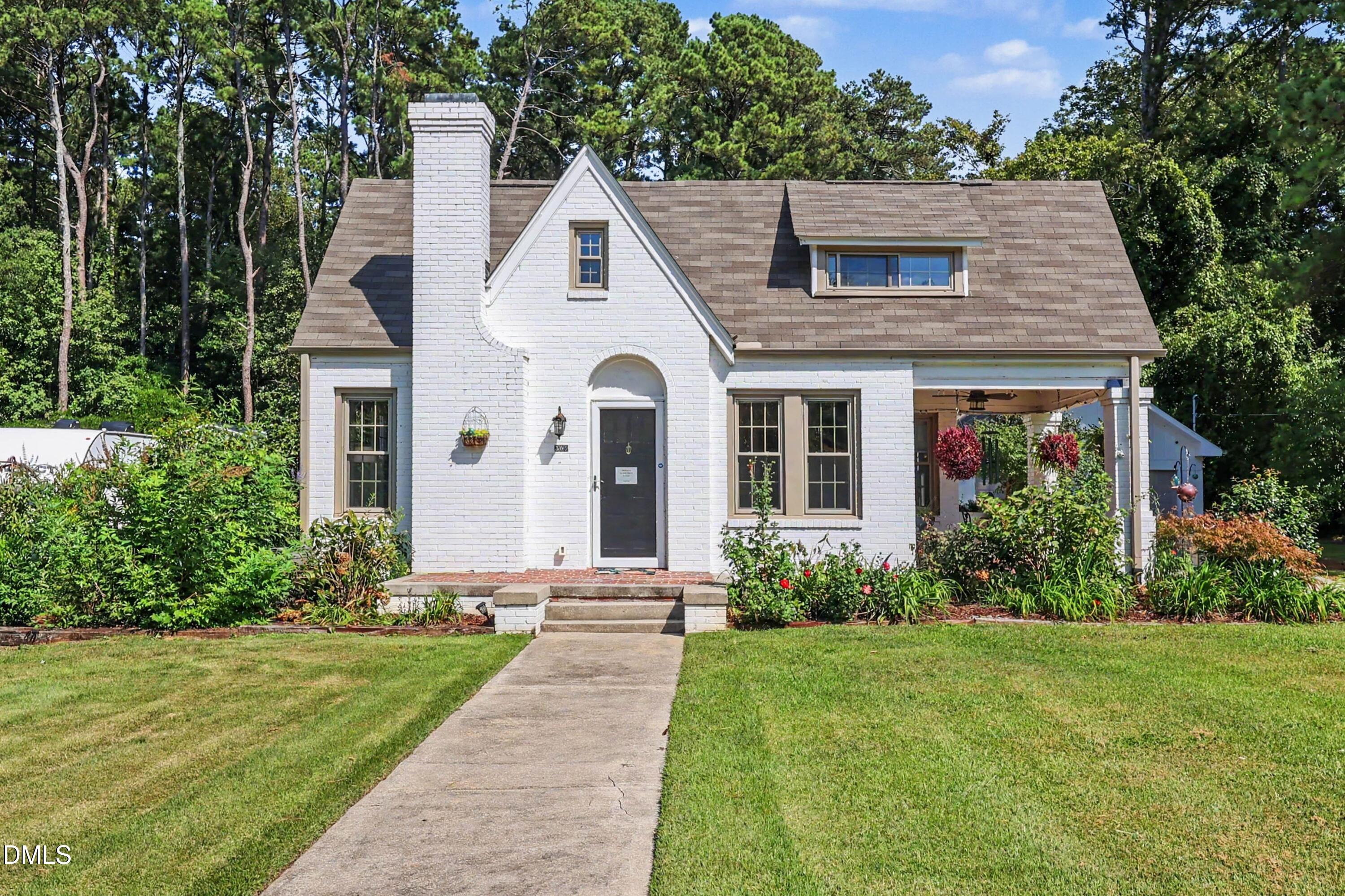 main property photo 2