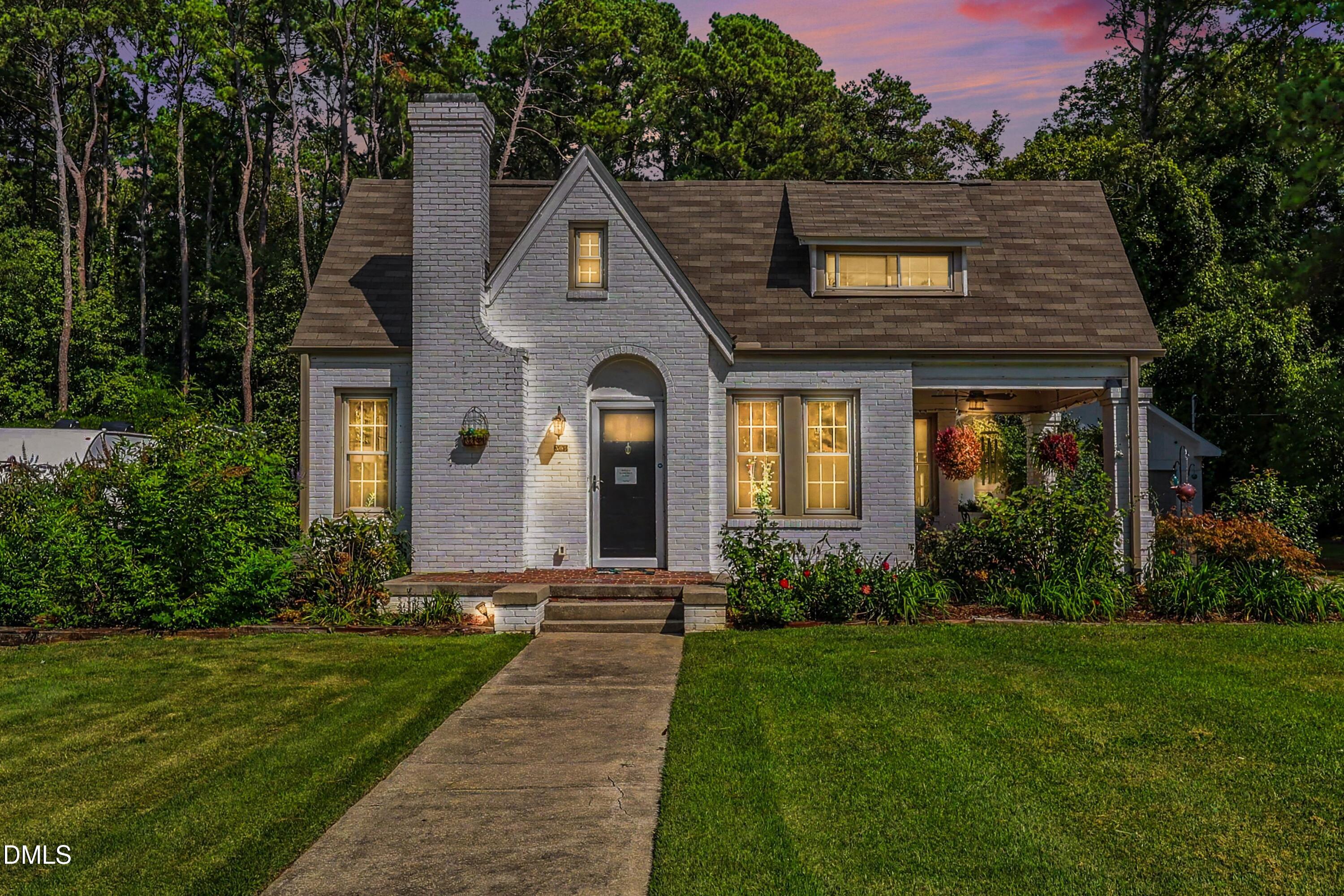 main property photo 3