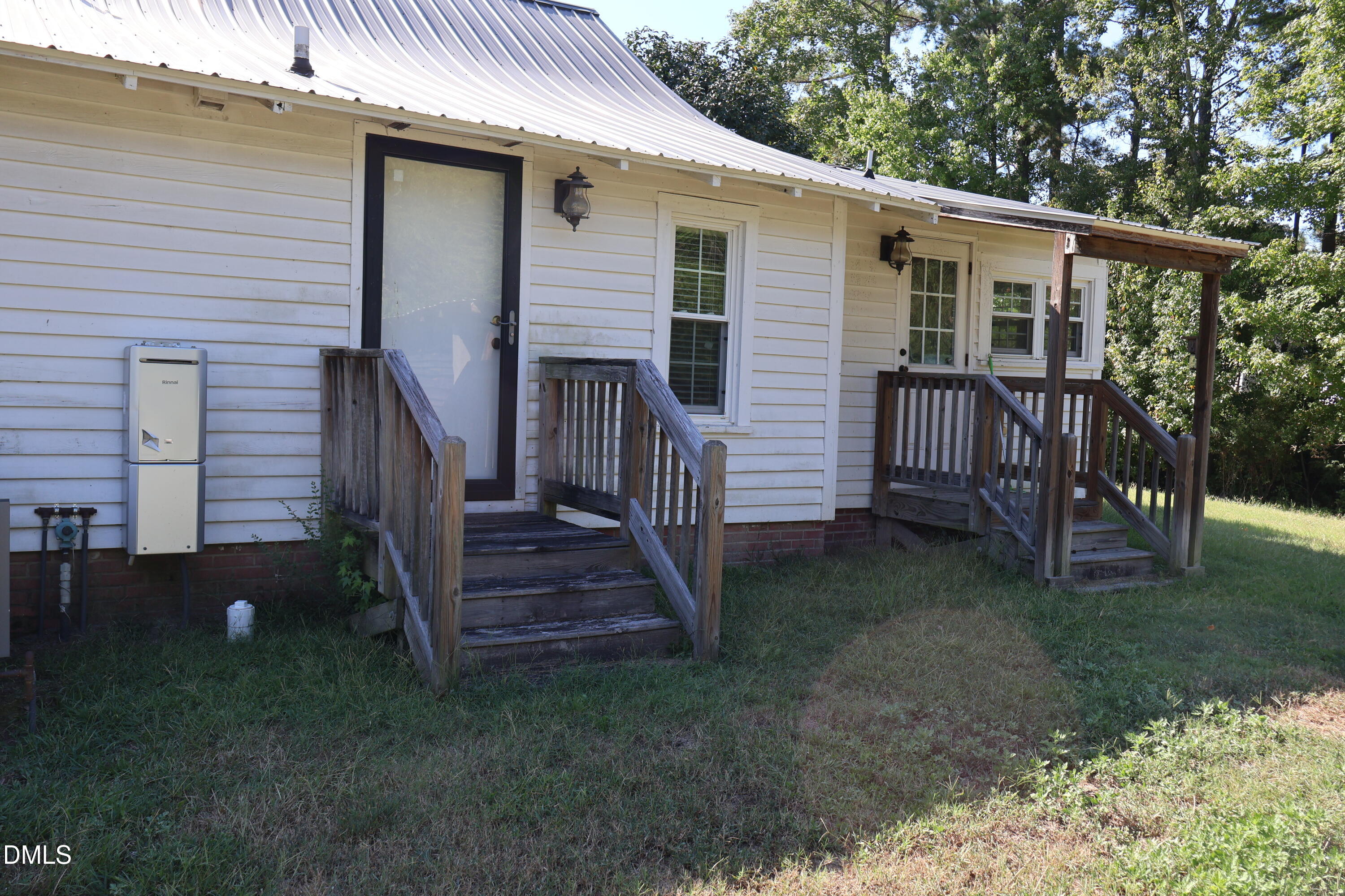 main property photo 20