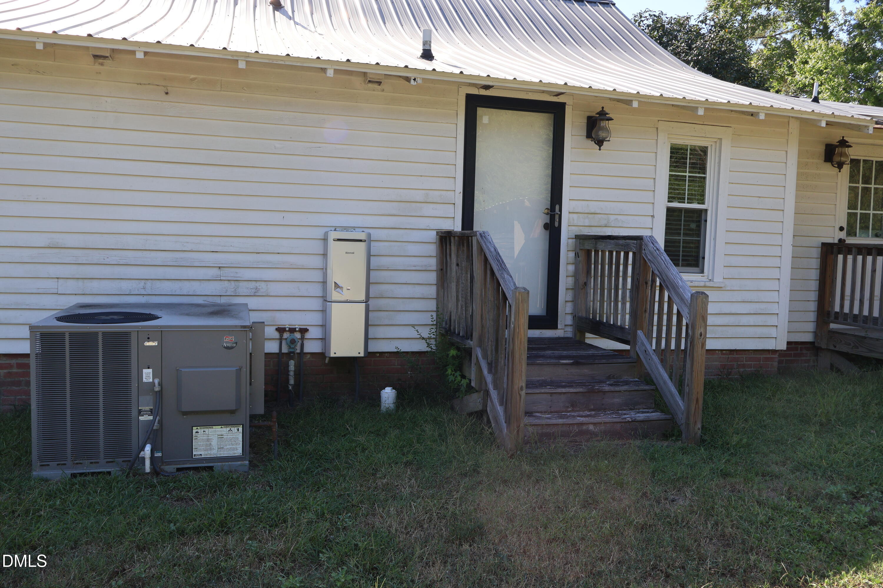 main property photo 21