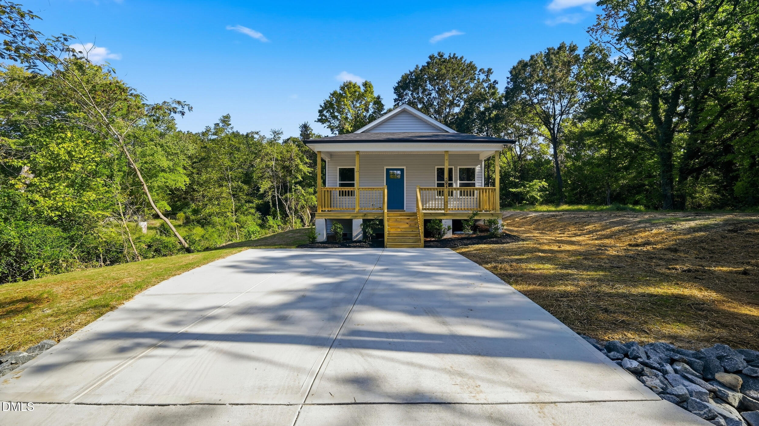 main property photo 1