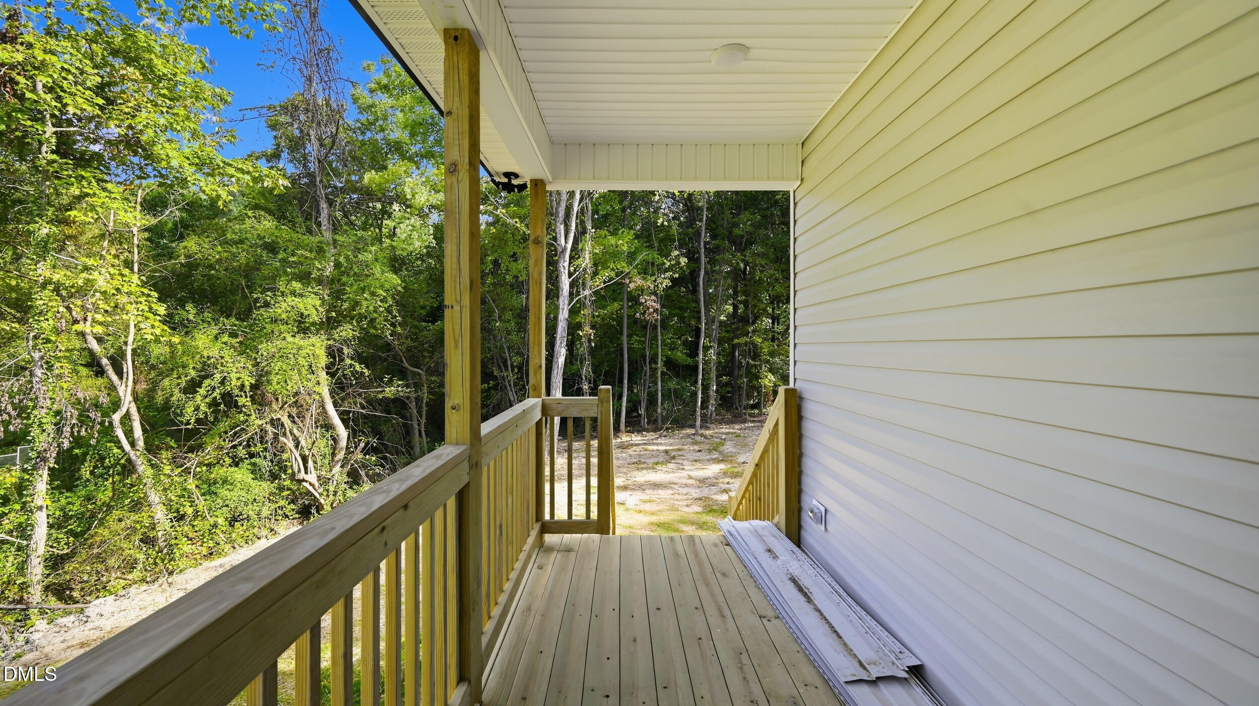 main property photo 4