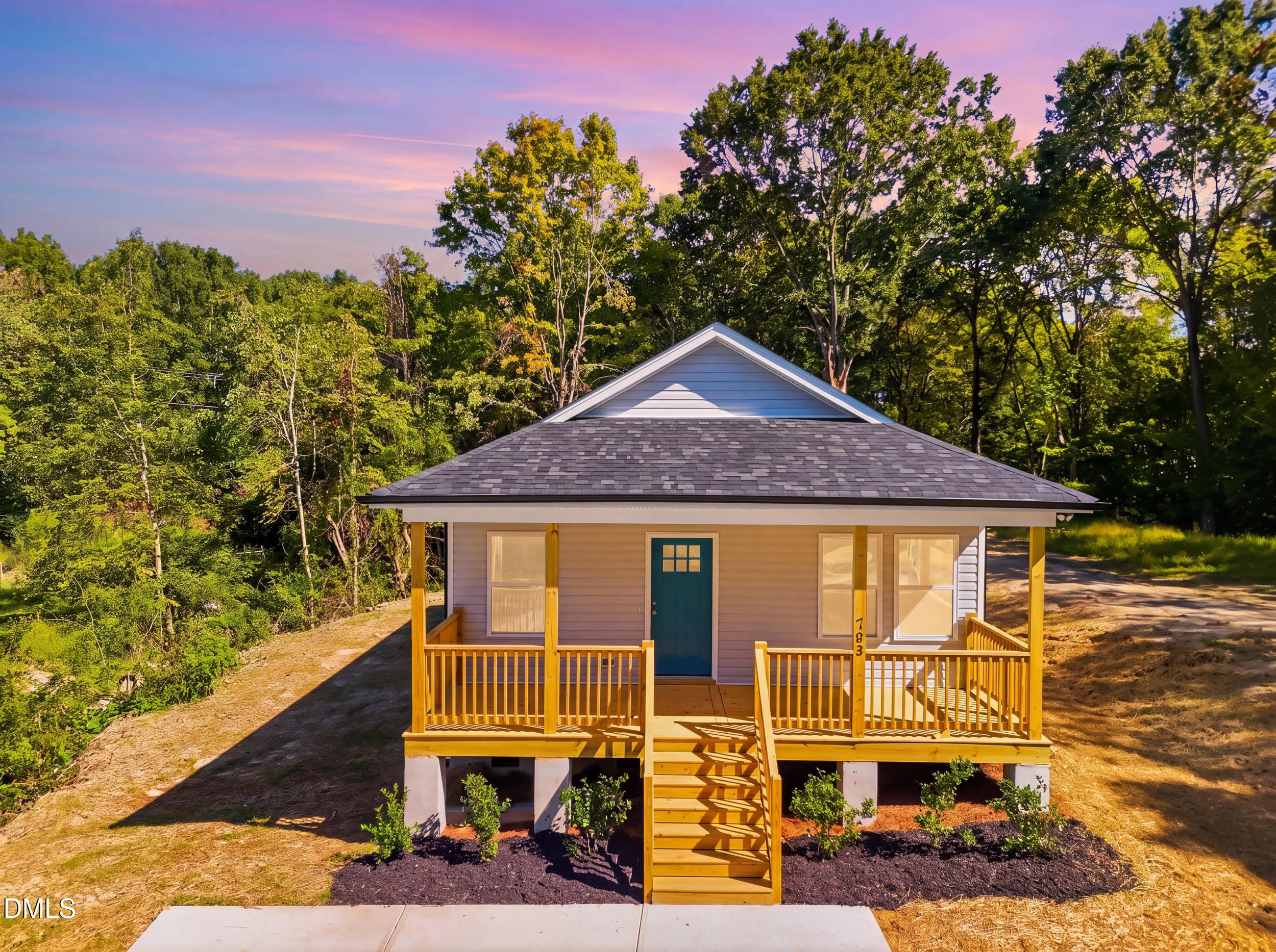 main property photo 42