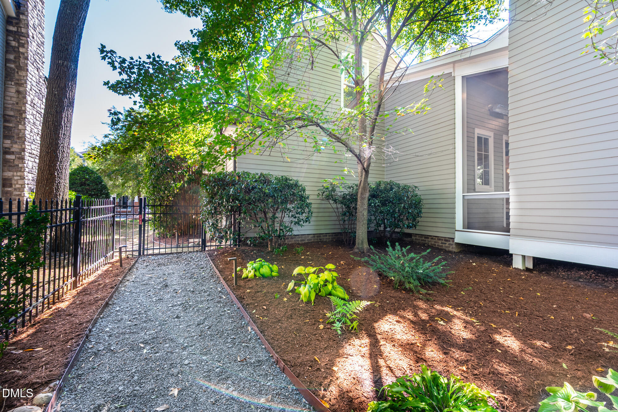 main property photo 58