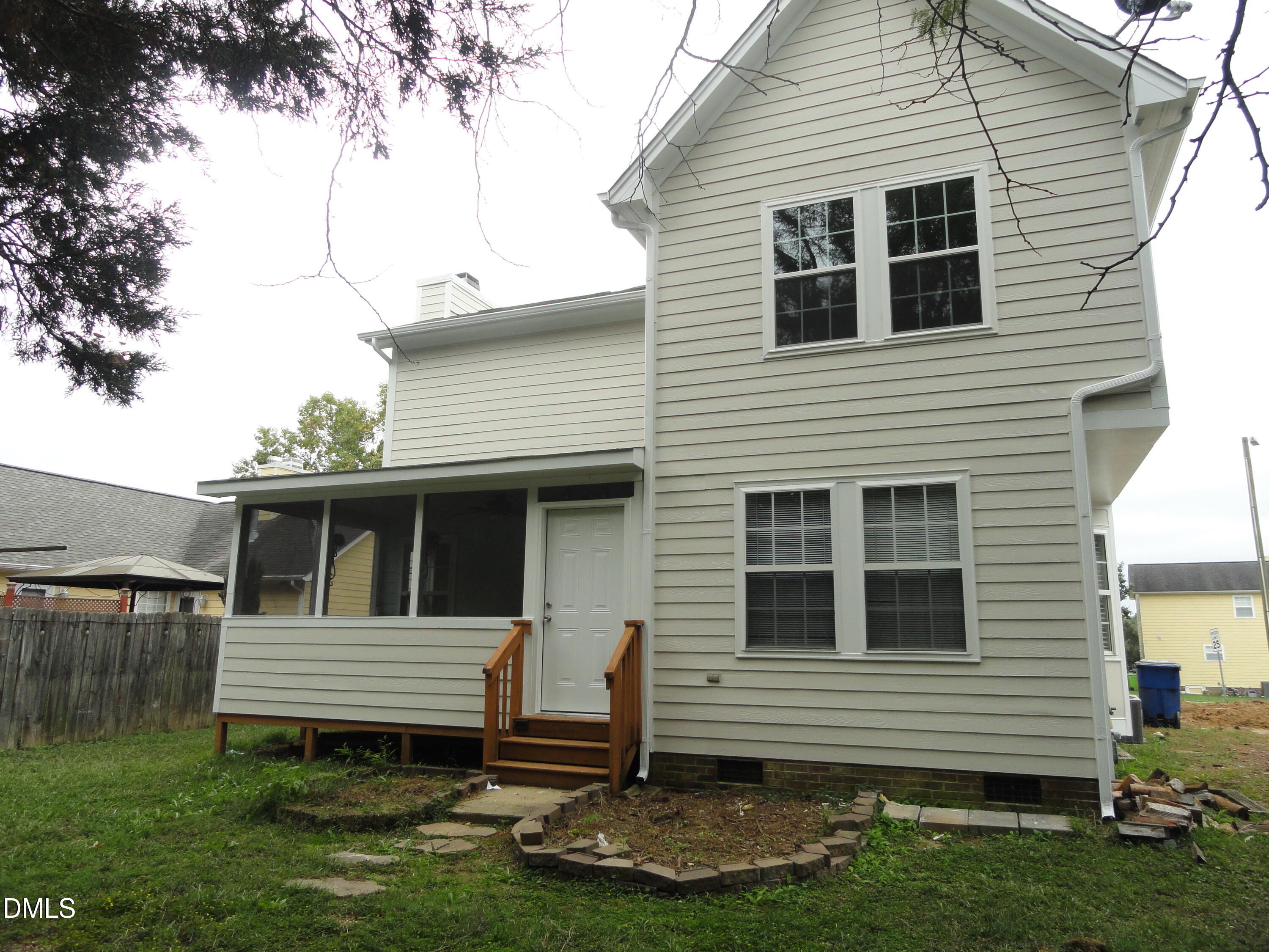 main property photo 21