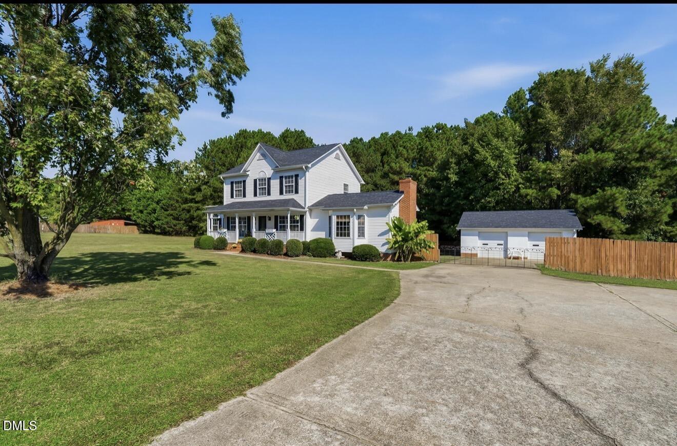 main property photo 3