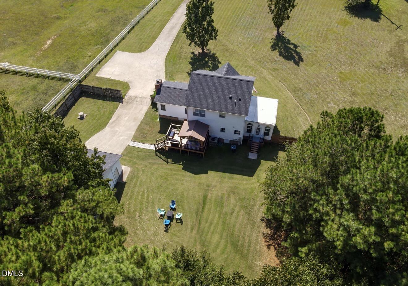 main property photo 43