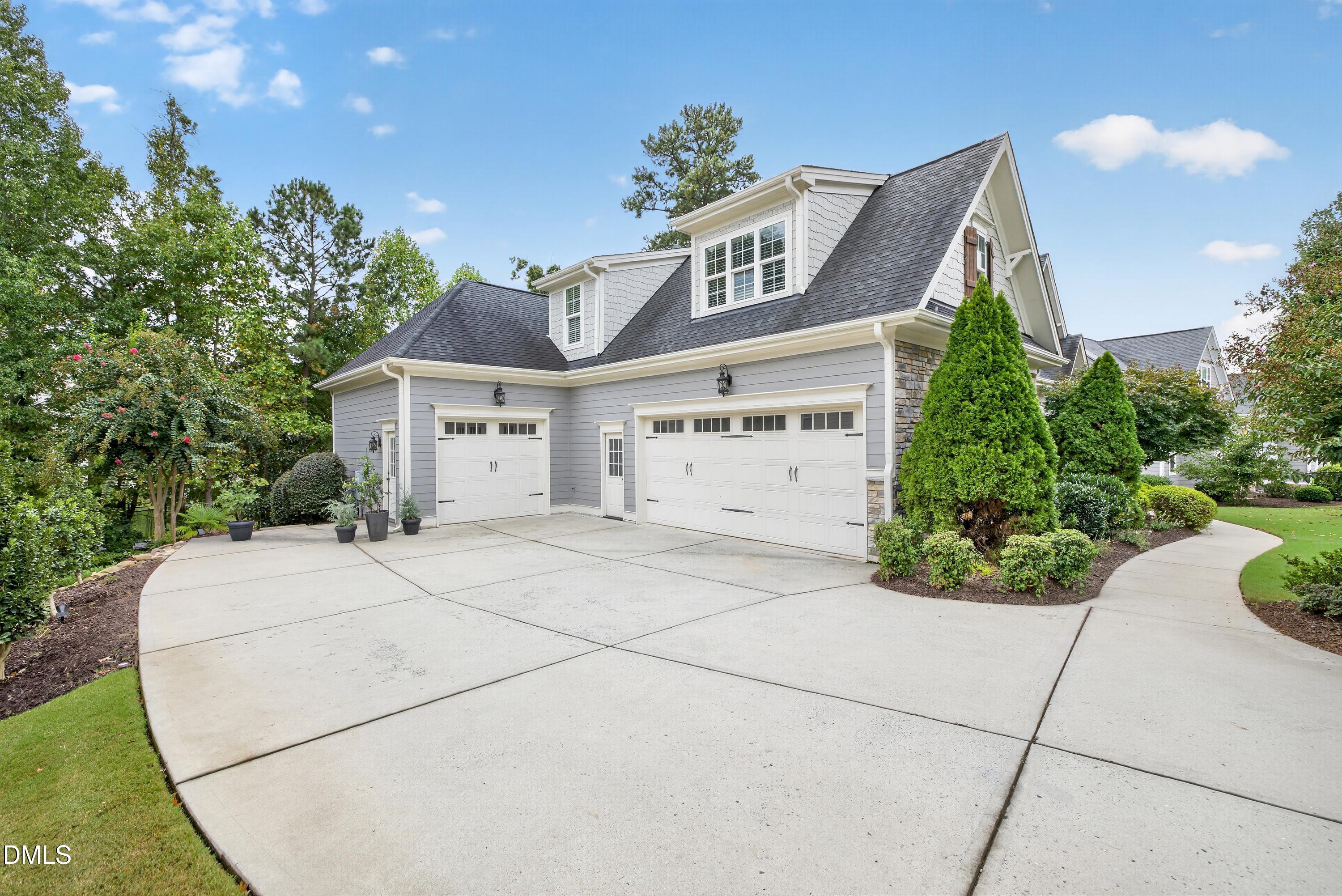 main property photo 74