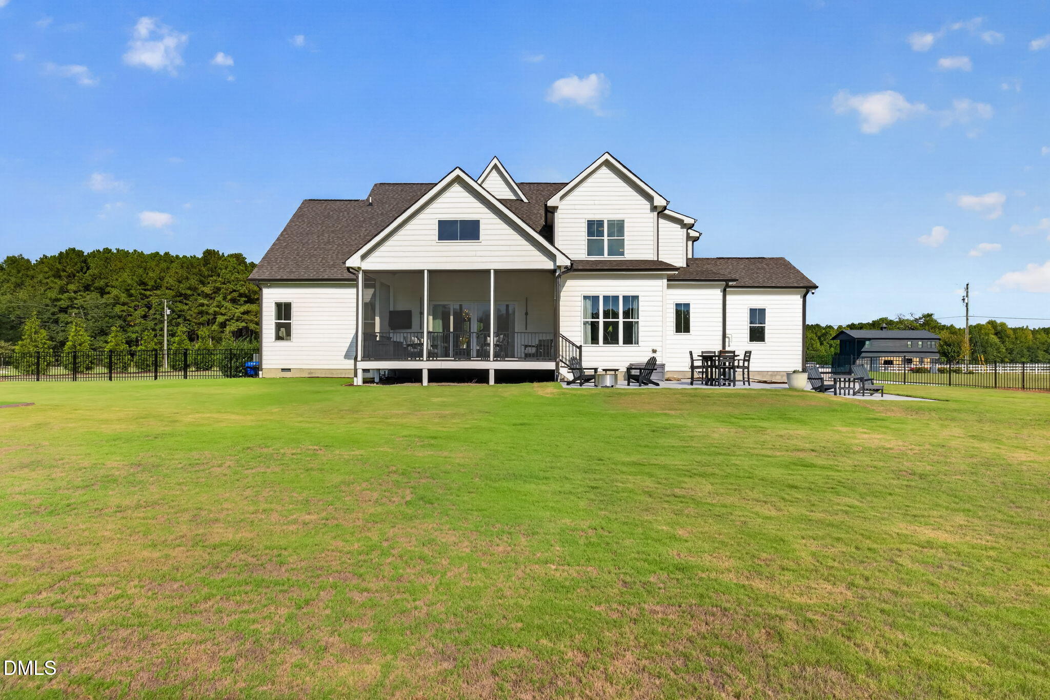 main property photo 75