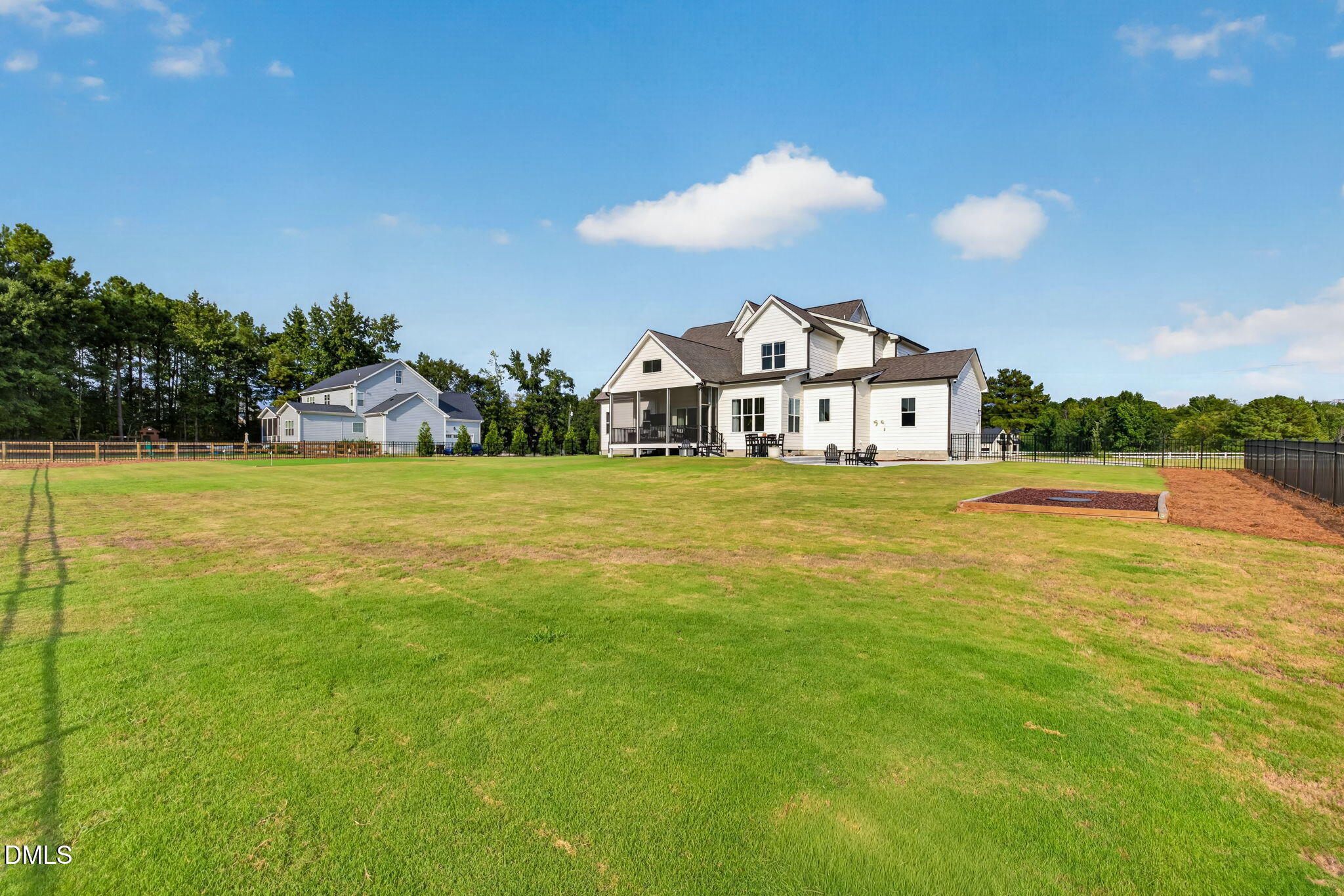 main property photo 85
