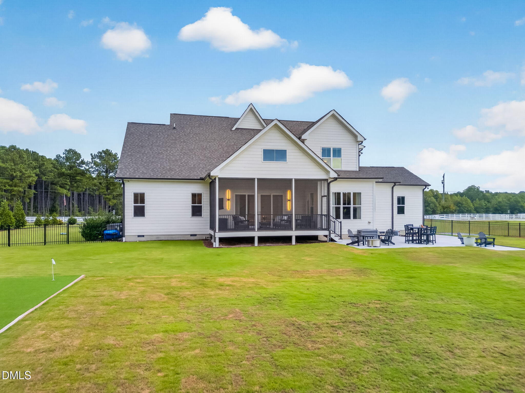 main property photo 94