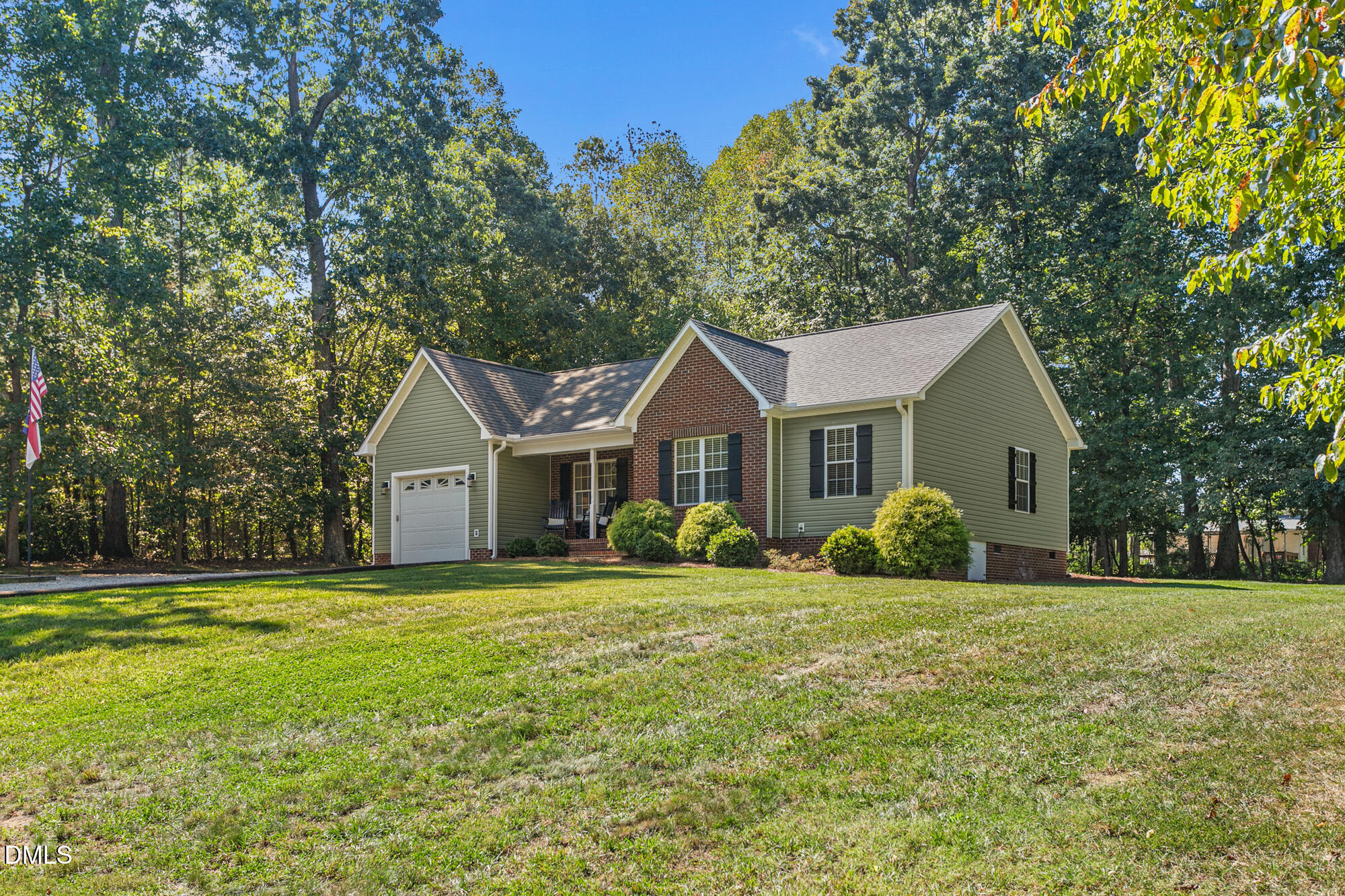 main property photo 0