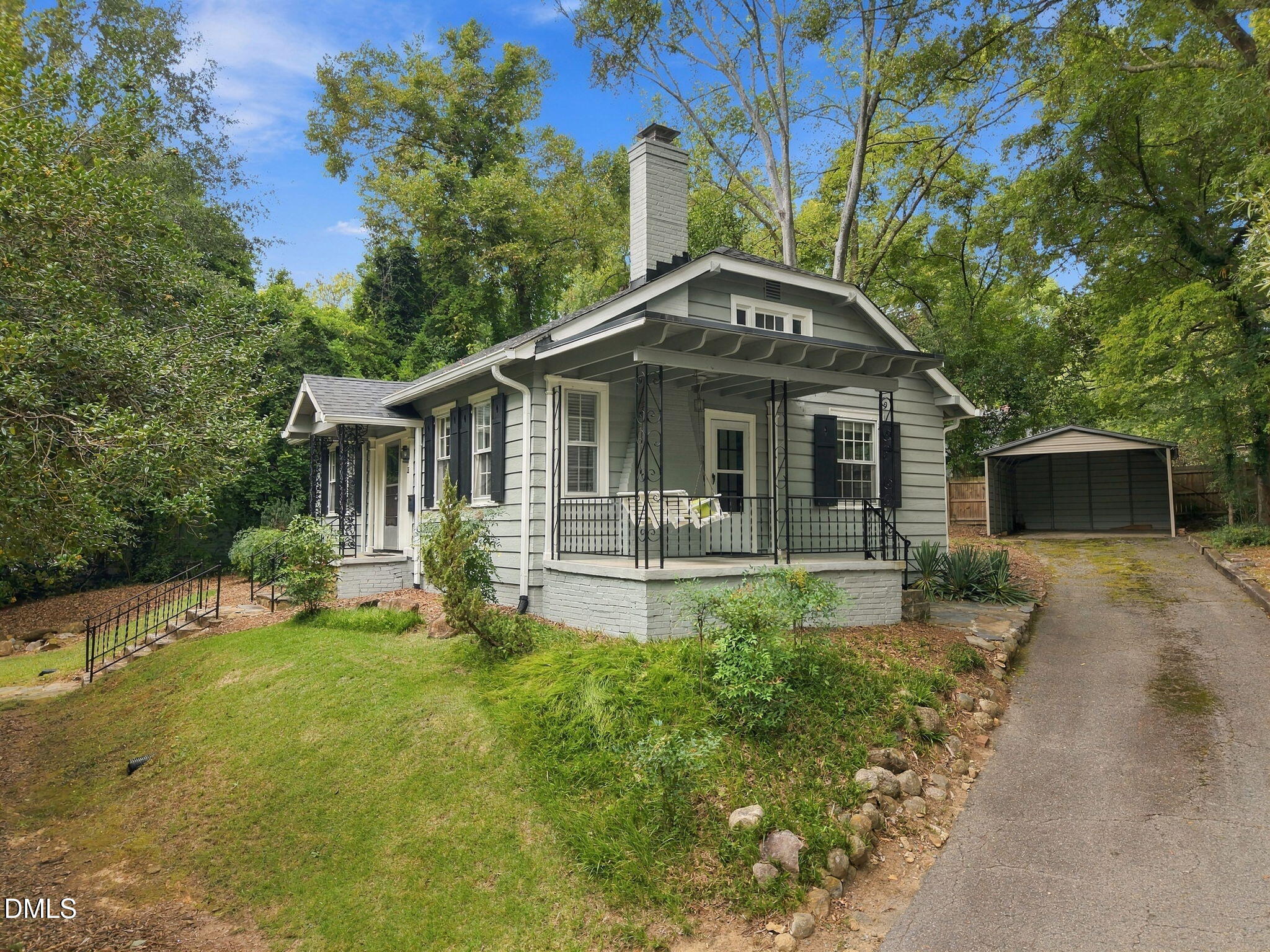 main property photo 37