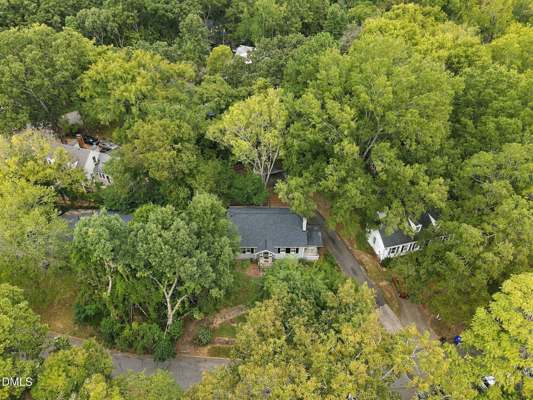 main property photo 39
