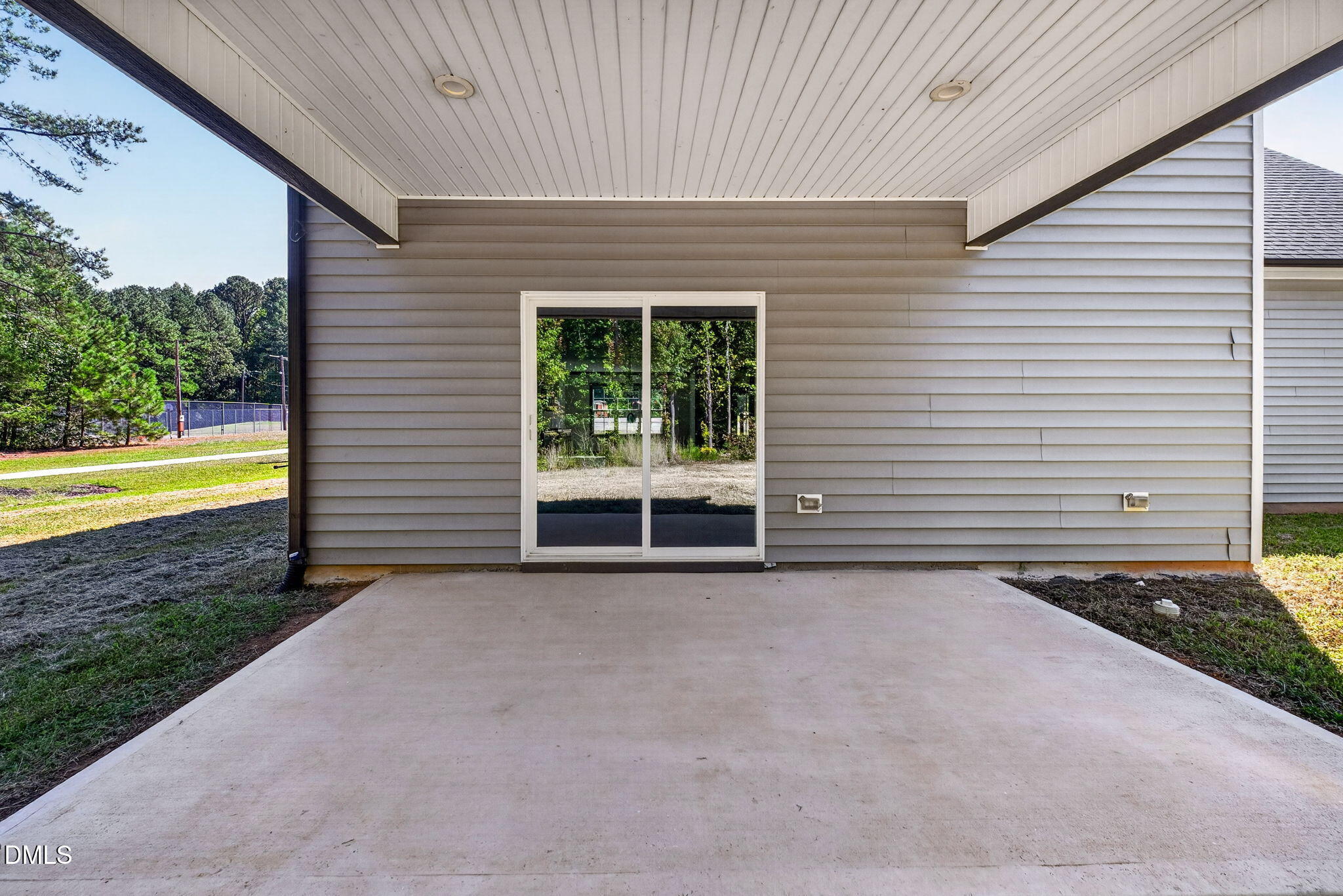 main property photo 42