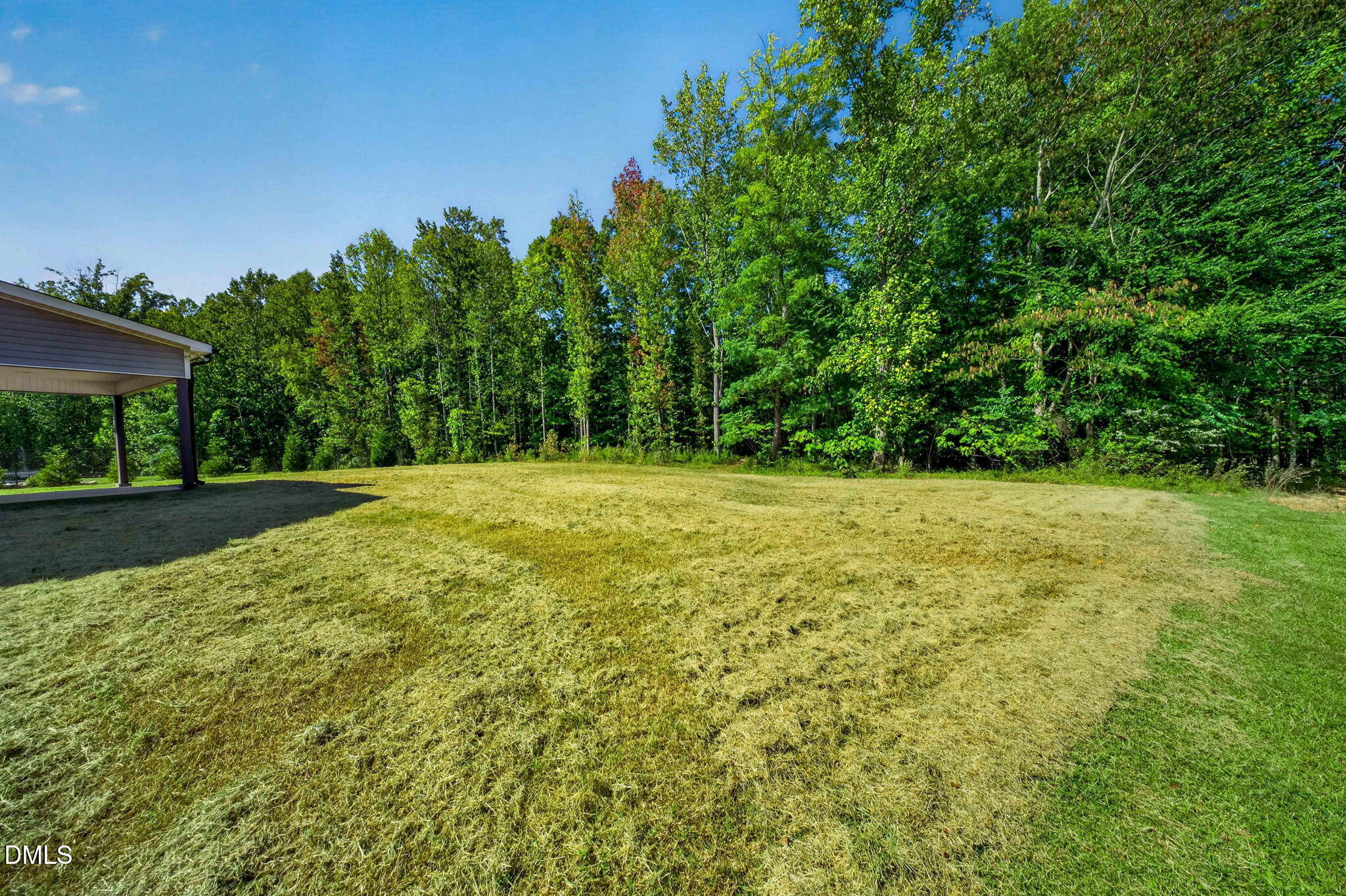 main property photo 45