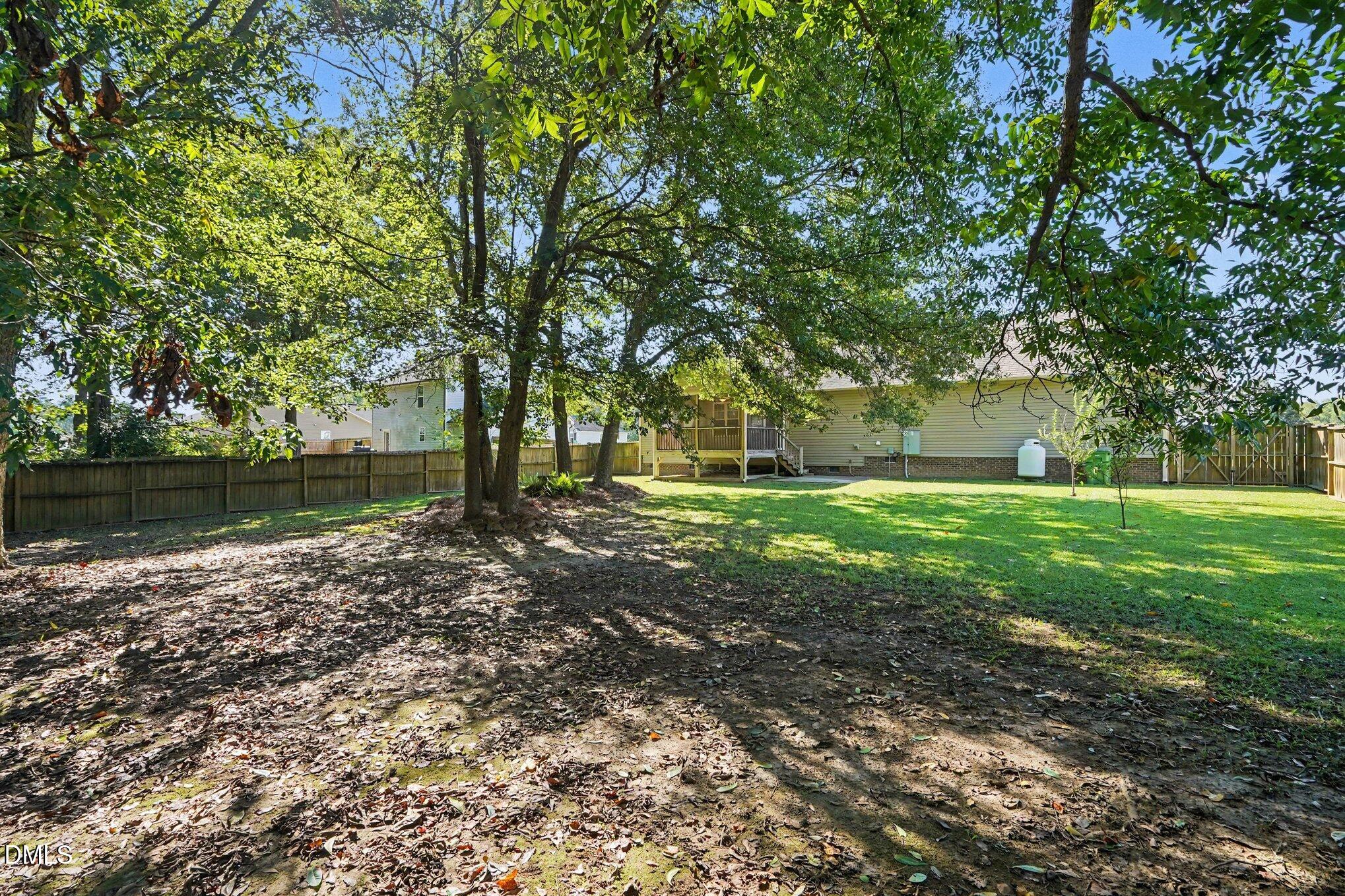 main property photo 32