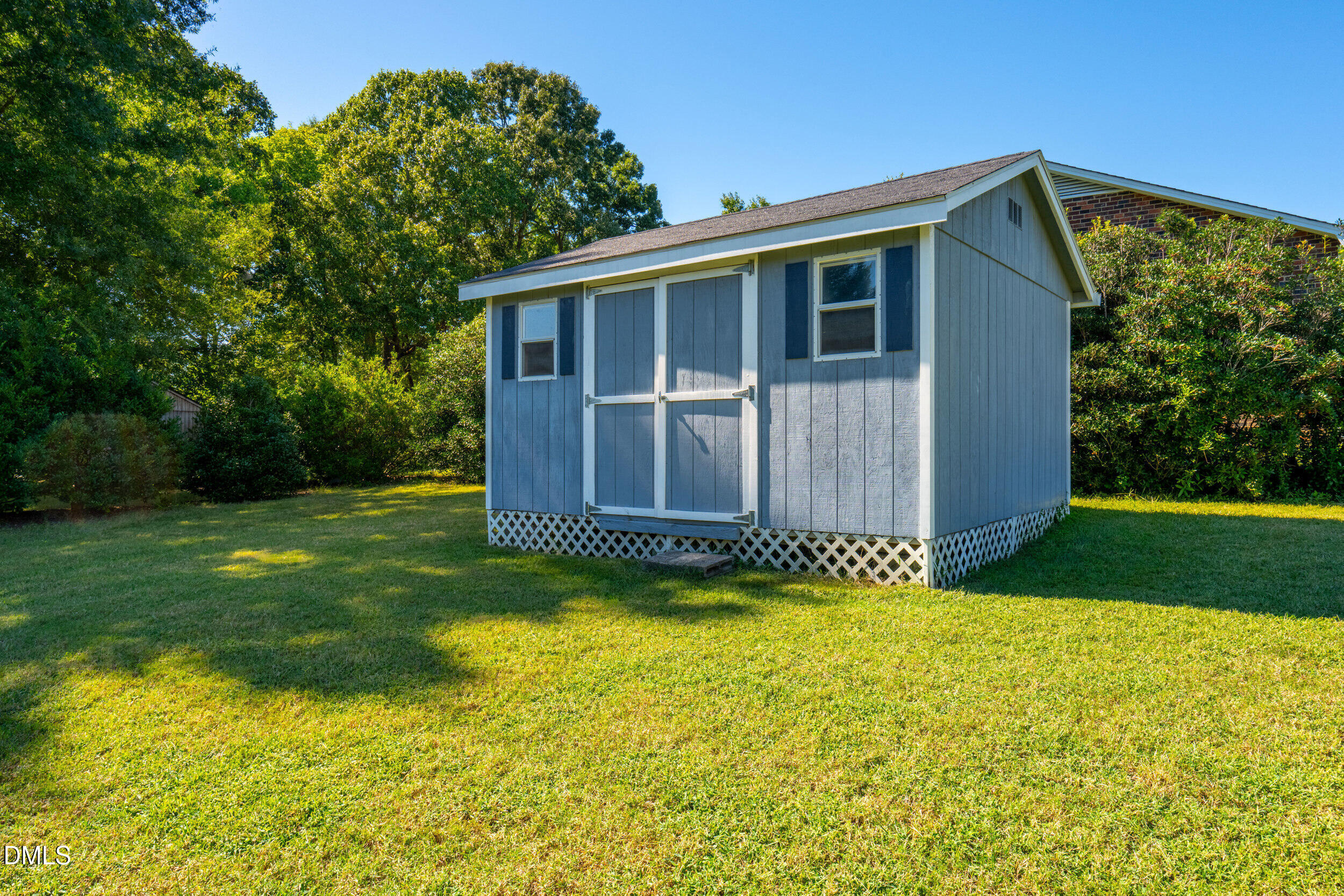 main property photo 19