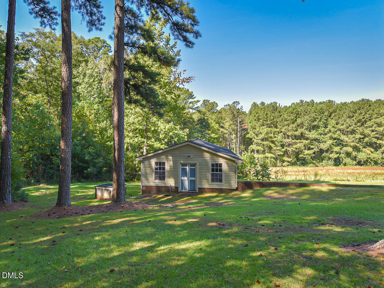 main property photo 31