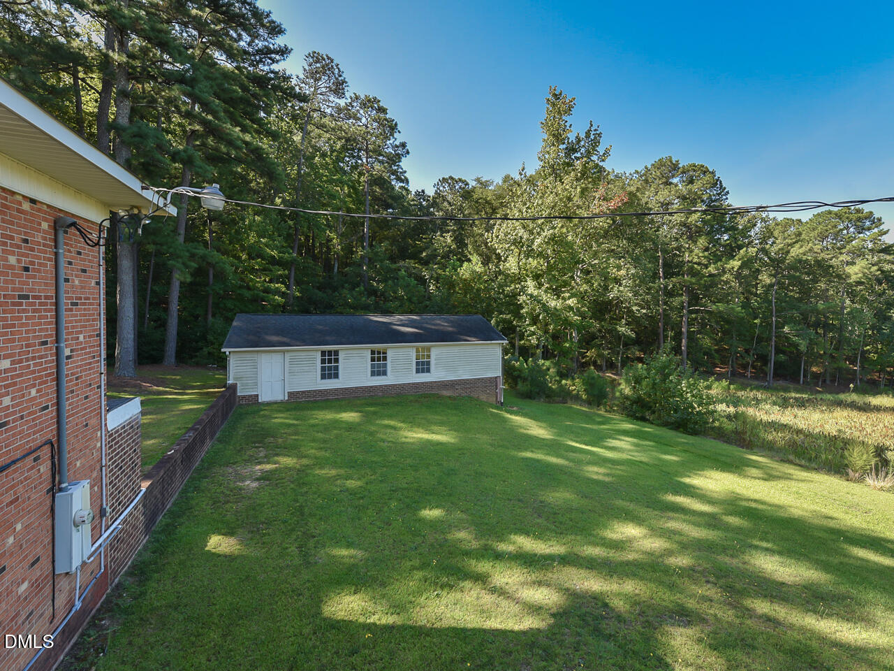 main property photo 33