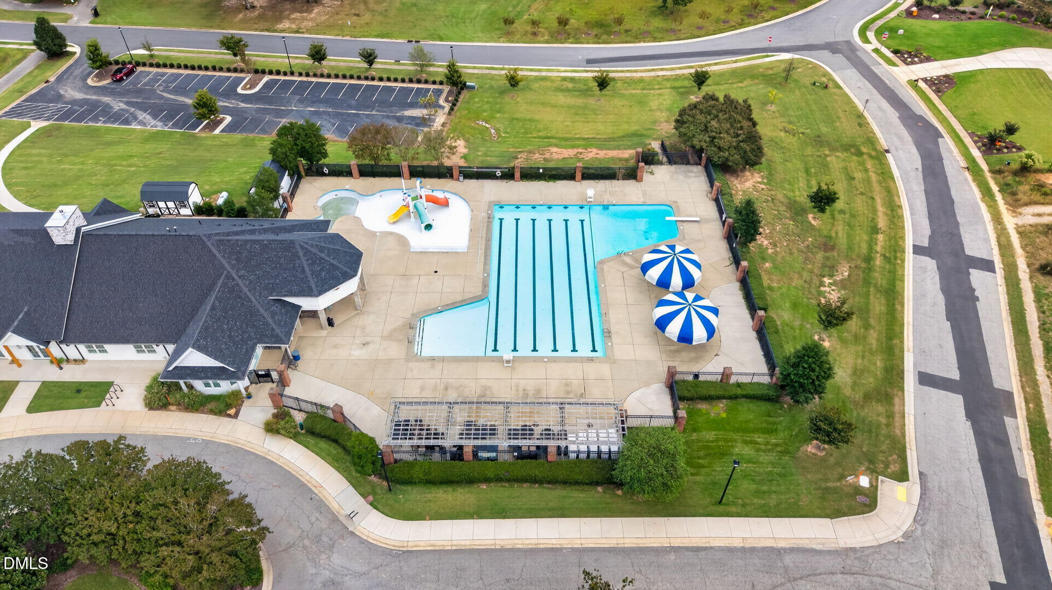 main property photo 46
