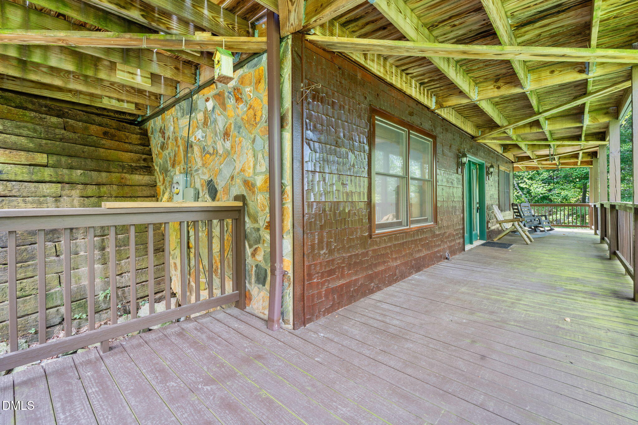 main property photo 22