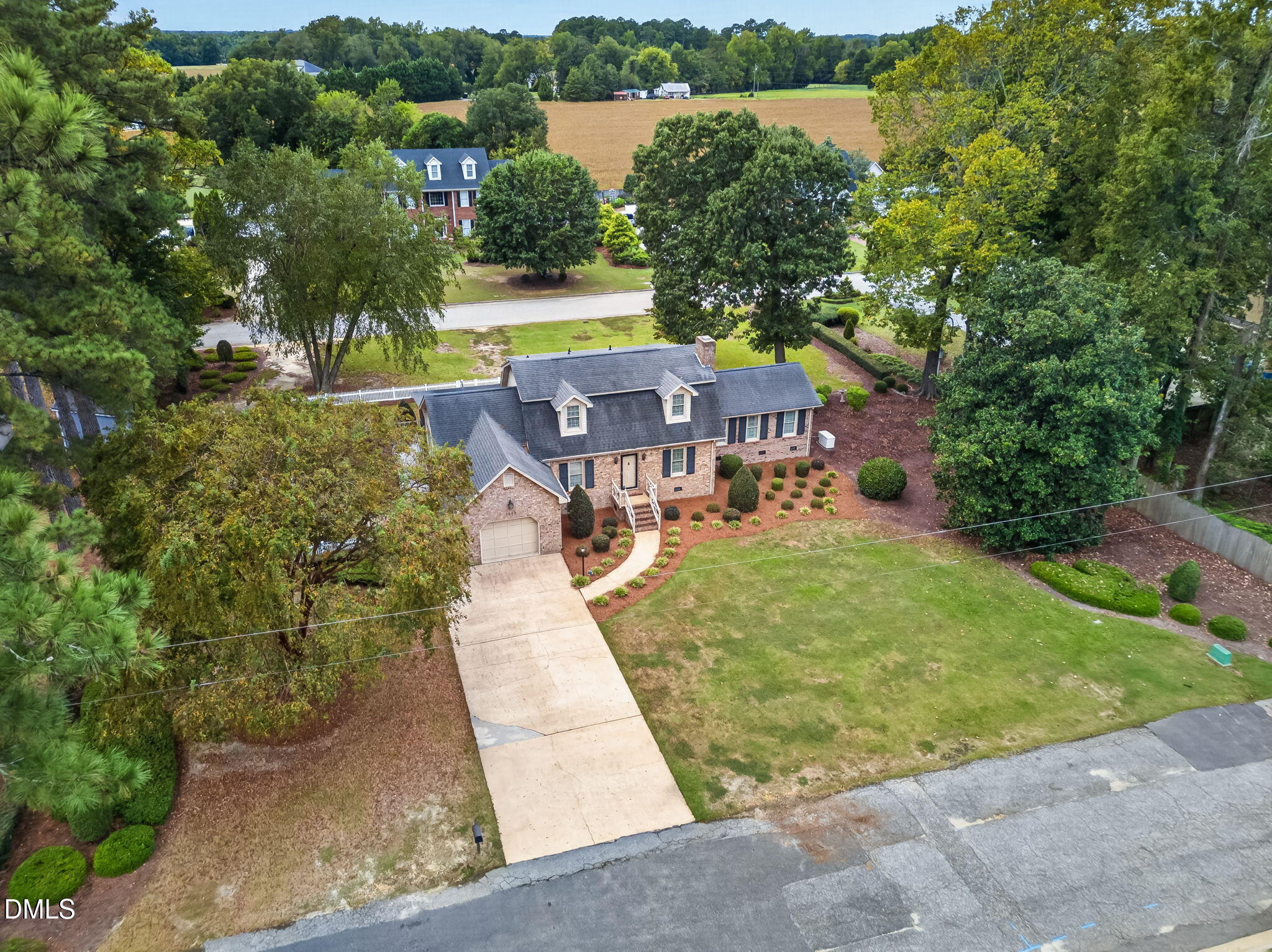 main property photo 50