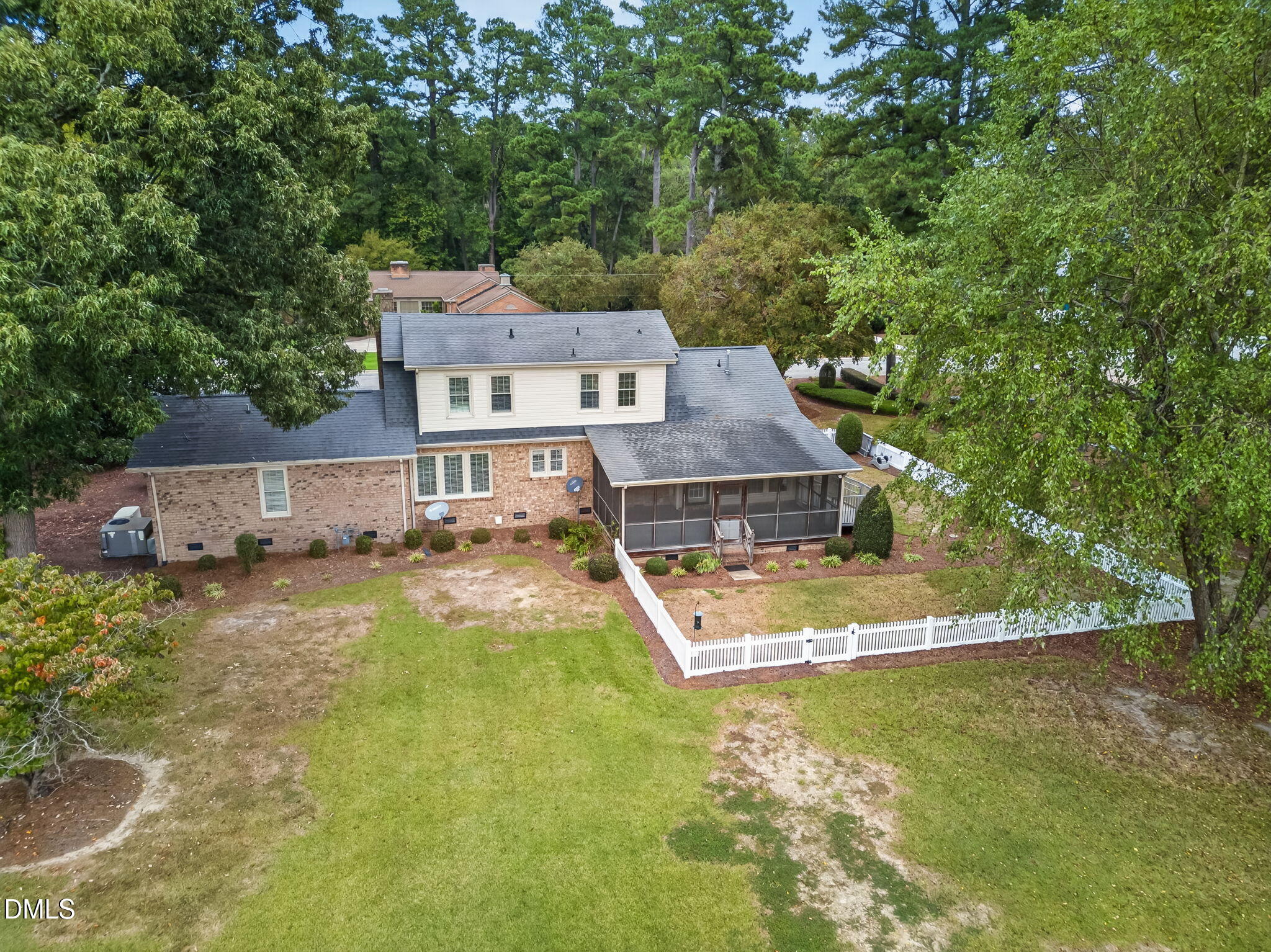 main property photo 54