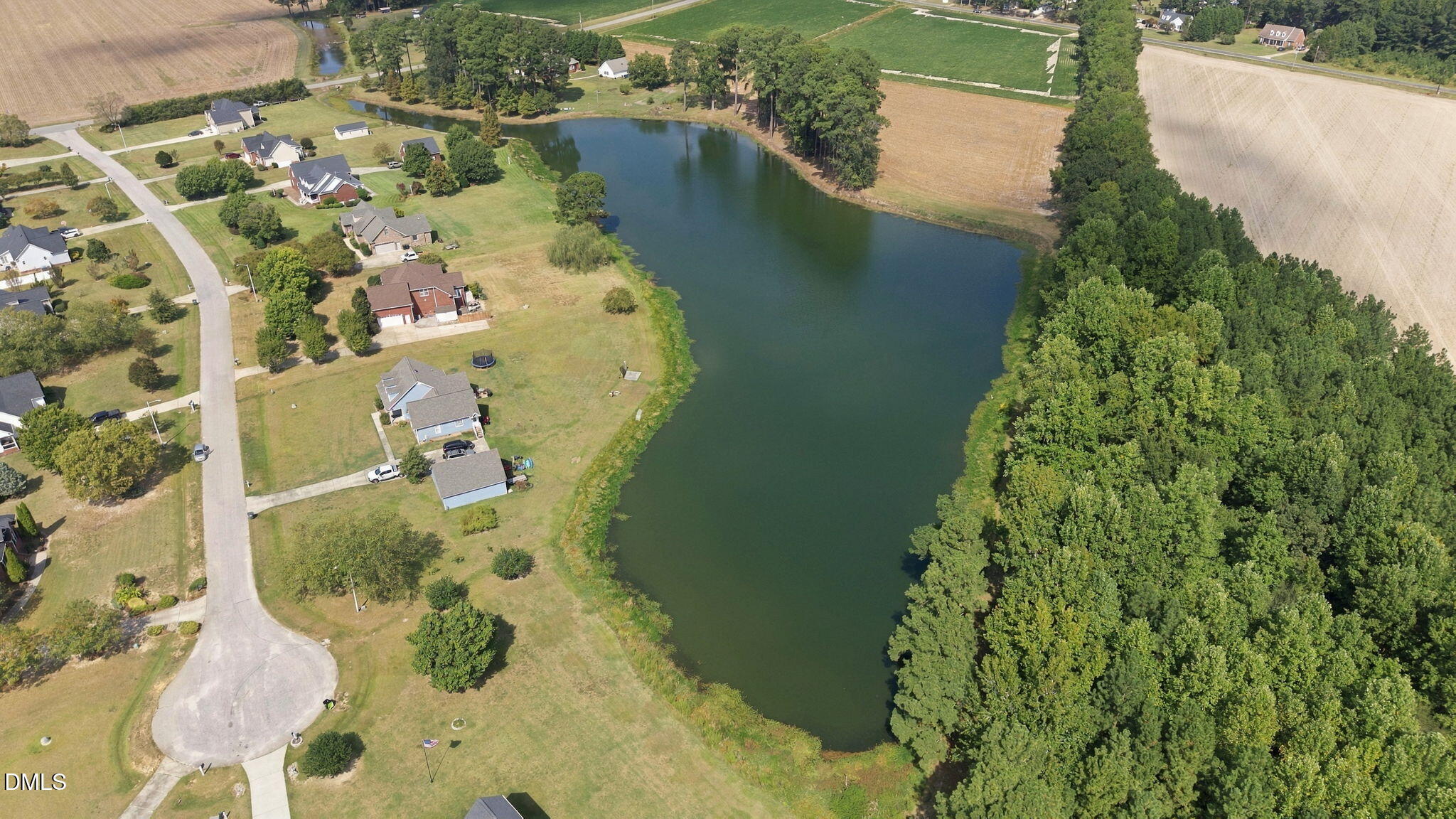 main property photo 24