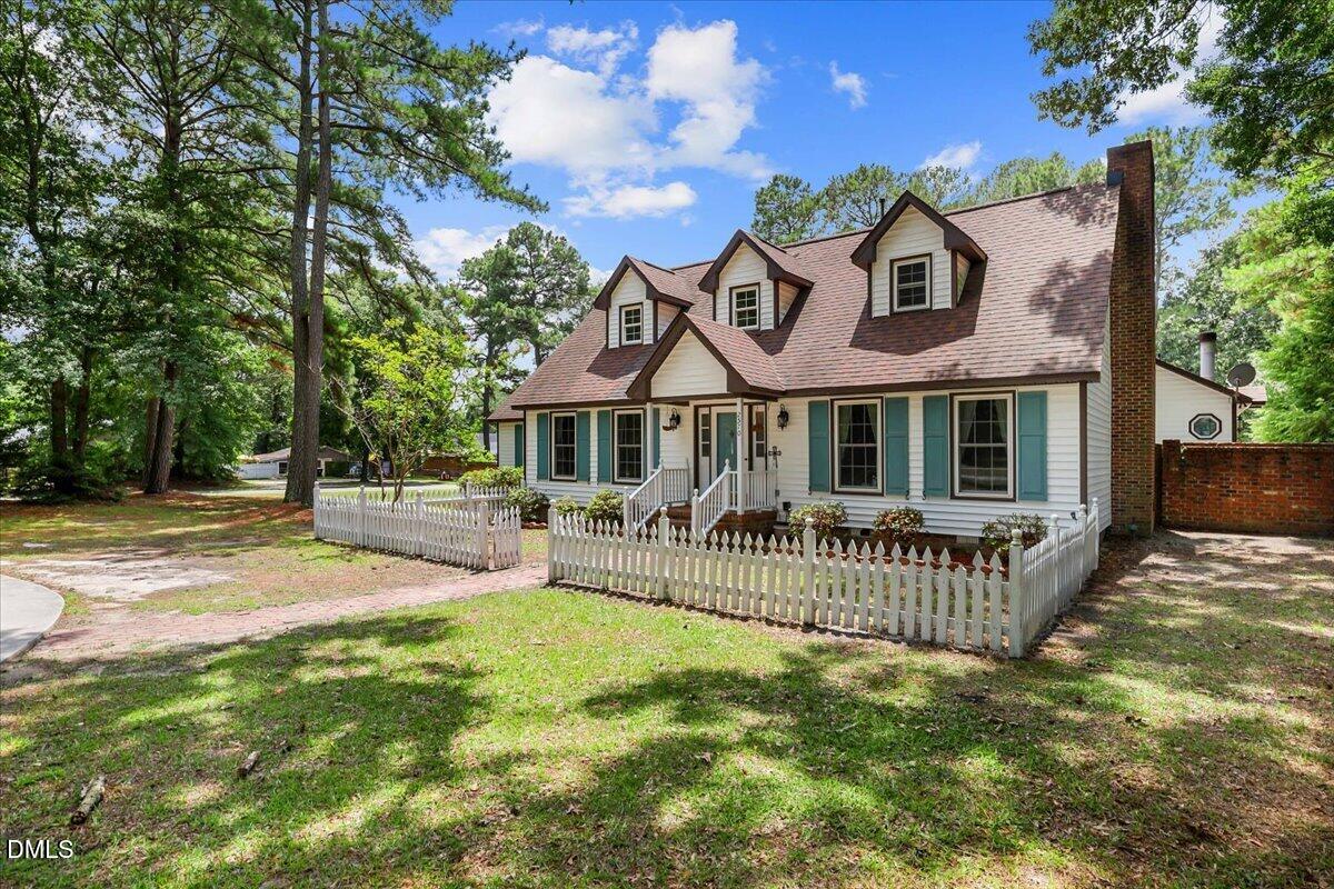 main property photo 3