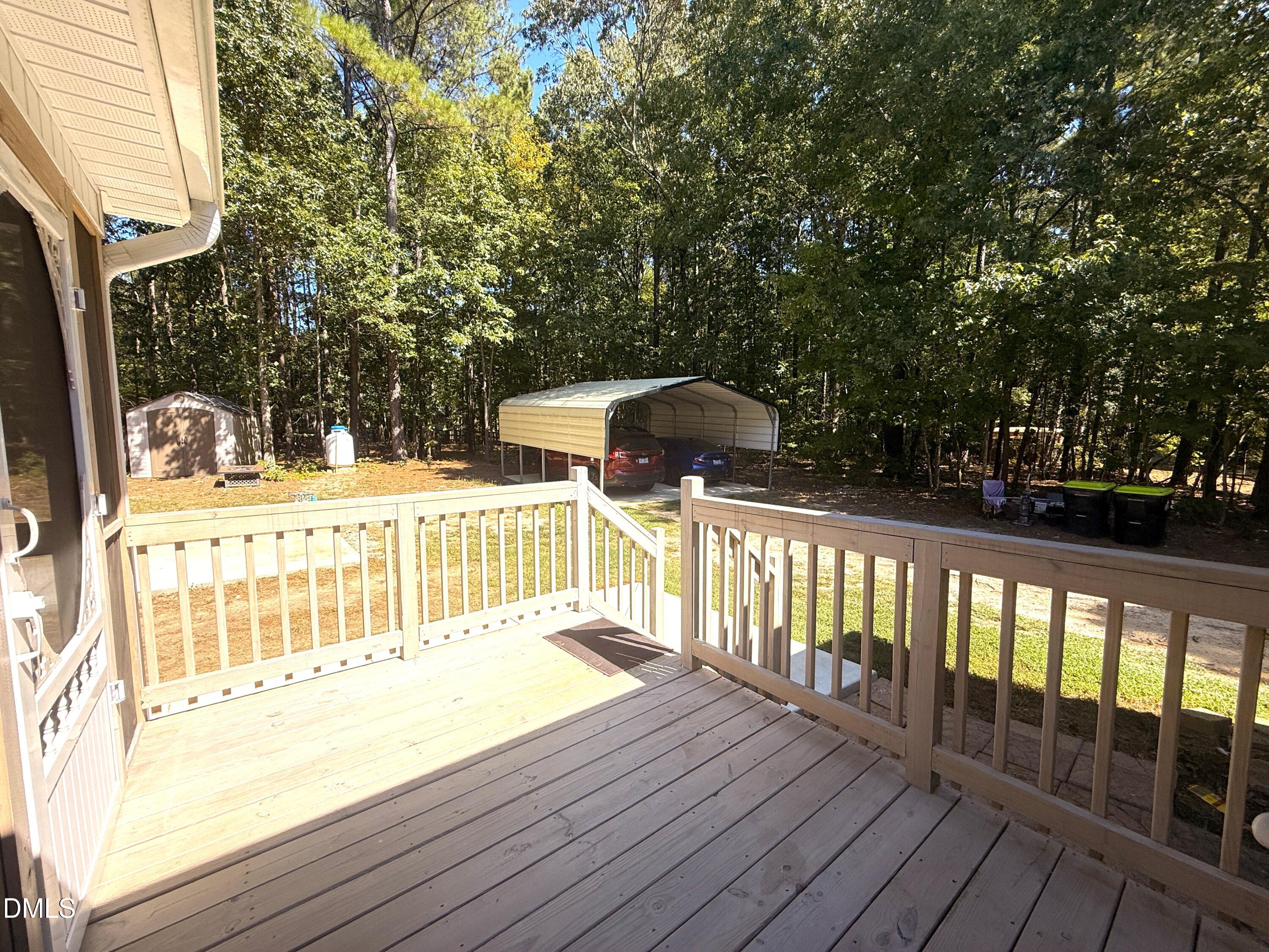 main property photo 30