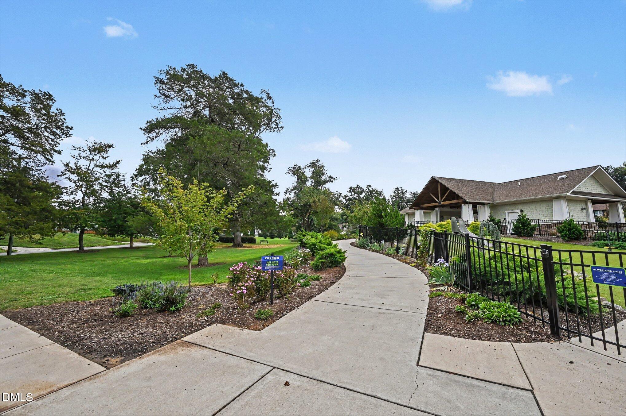 main property photo 22