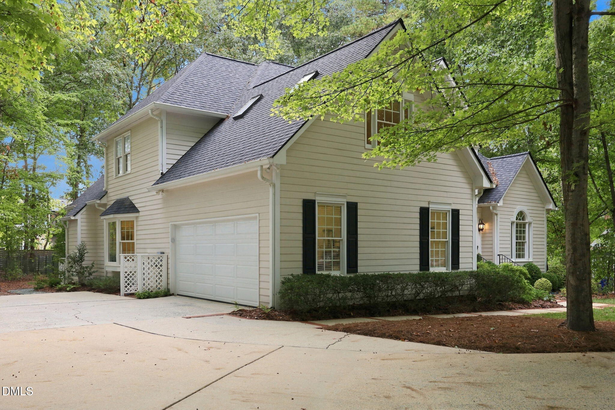 main property photo 57