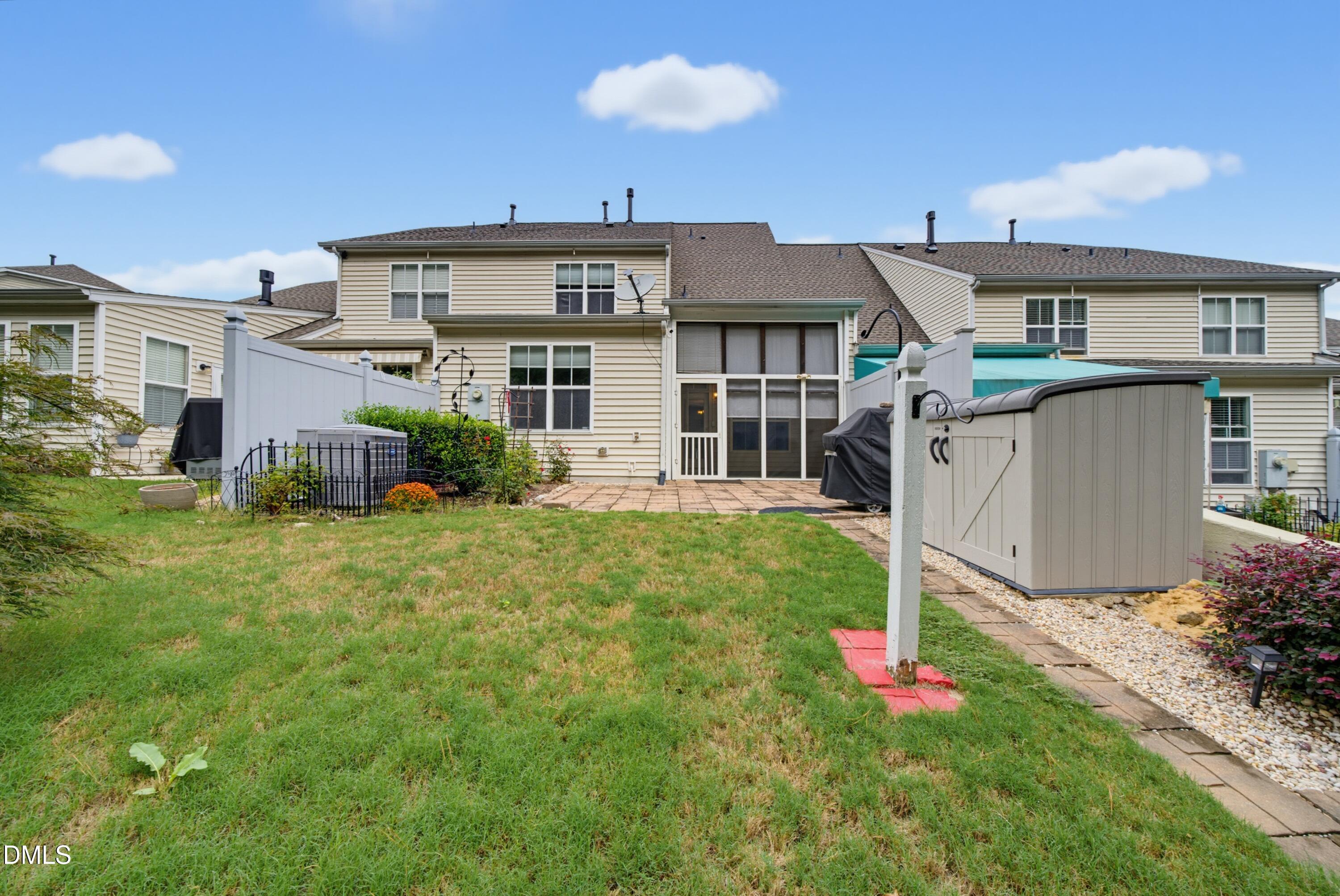 main property photo 46