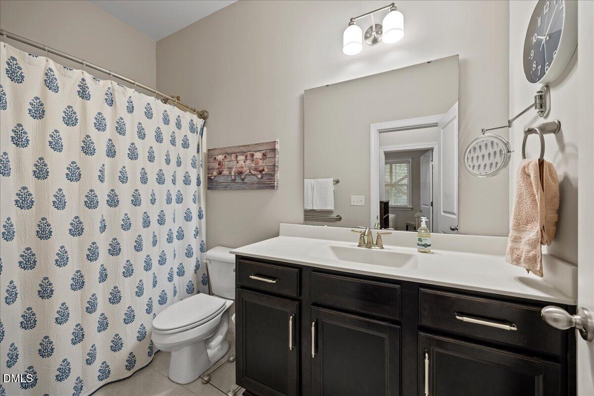 main property photo 19