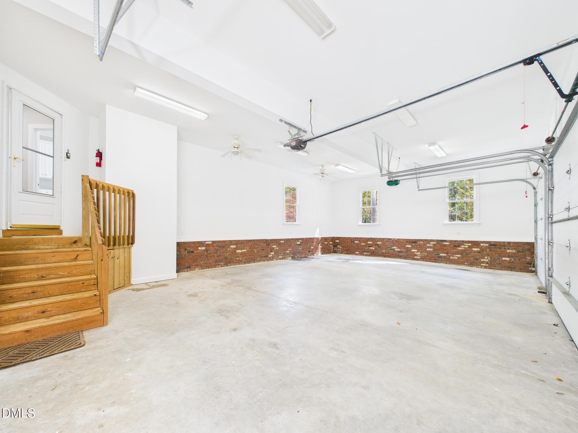 main property photo 80