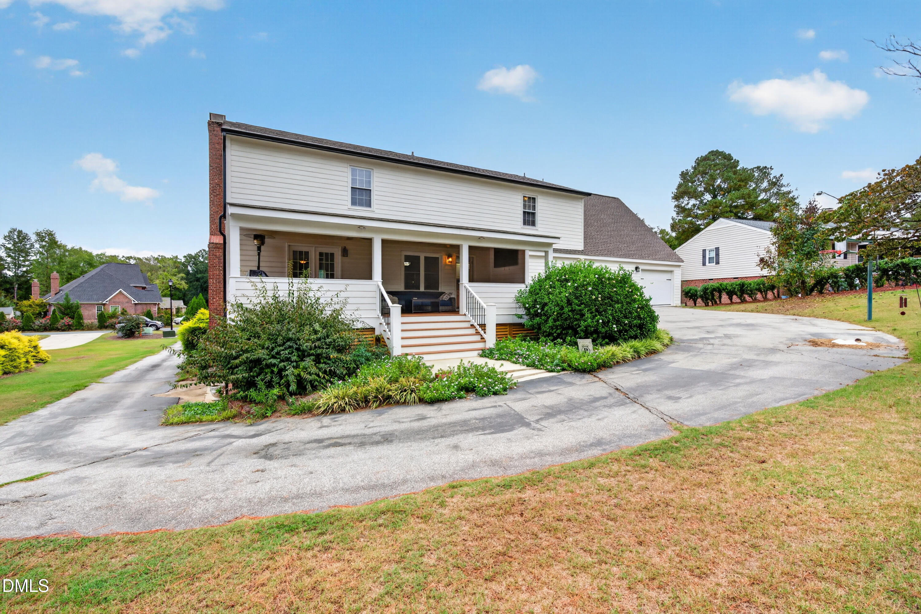 main property photo 36
