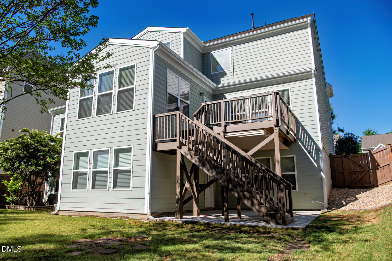 main property photo 67