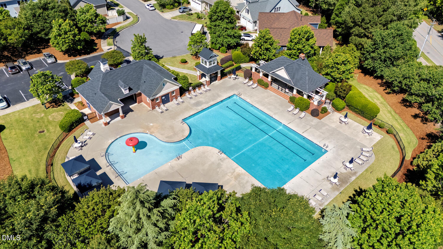 main property photo 75