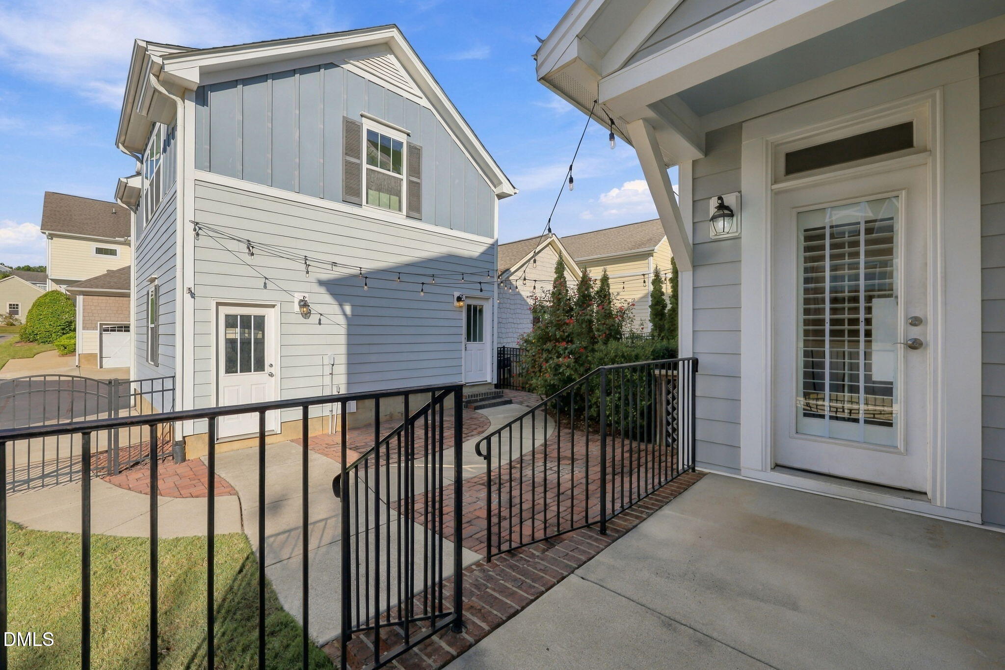 main property photo 34