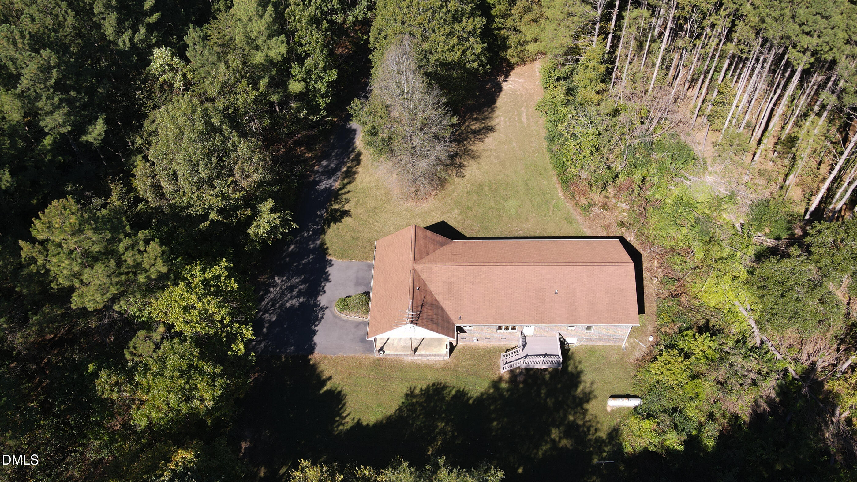 main property photo 35