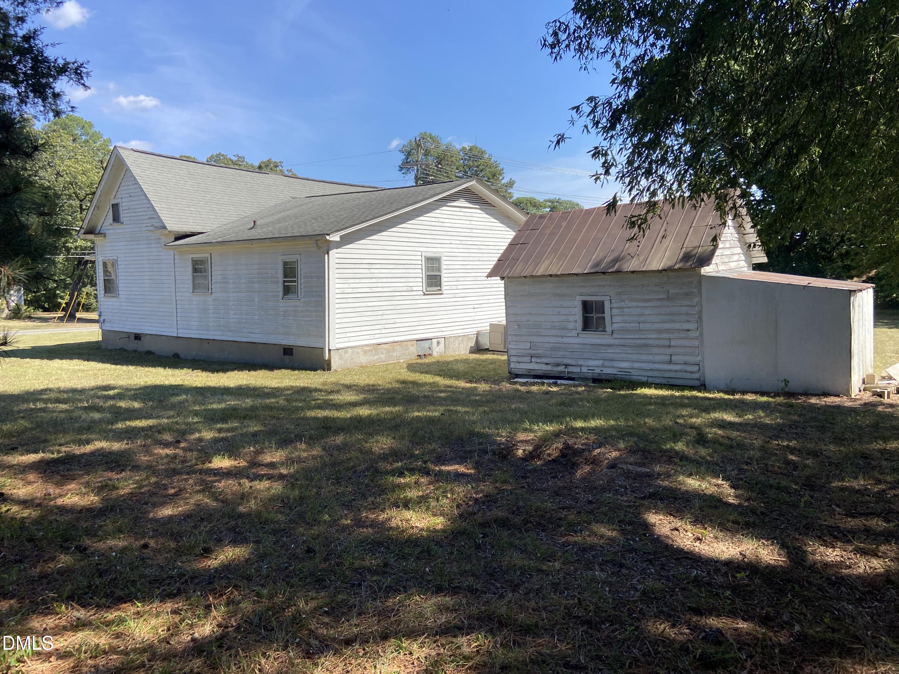 main property photo 6