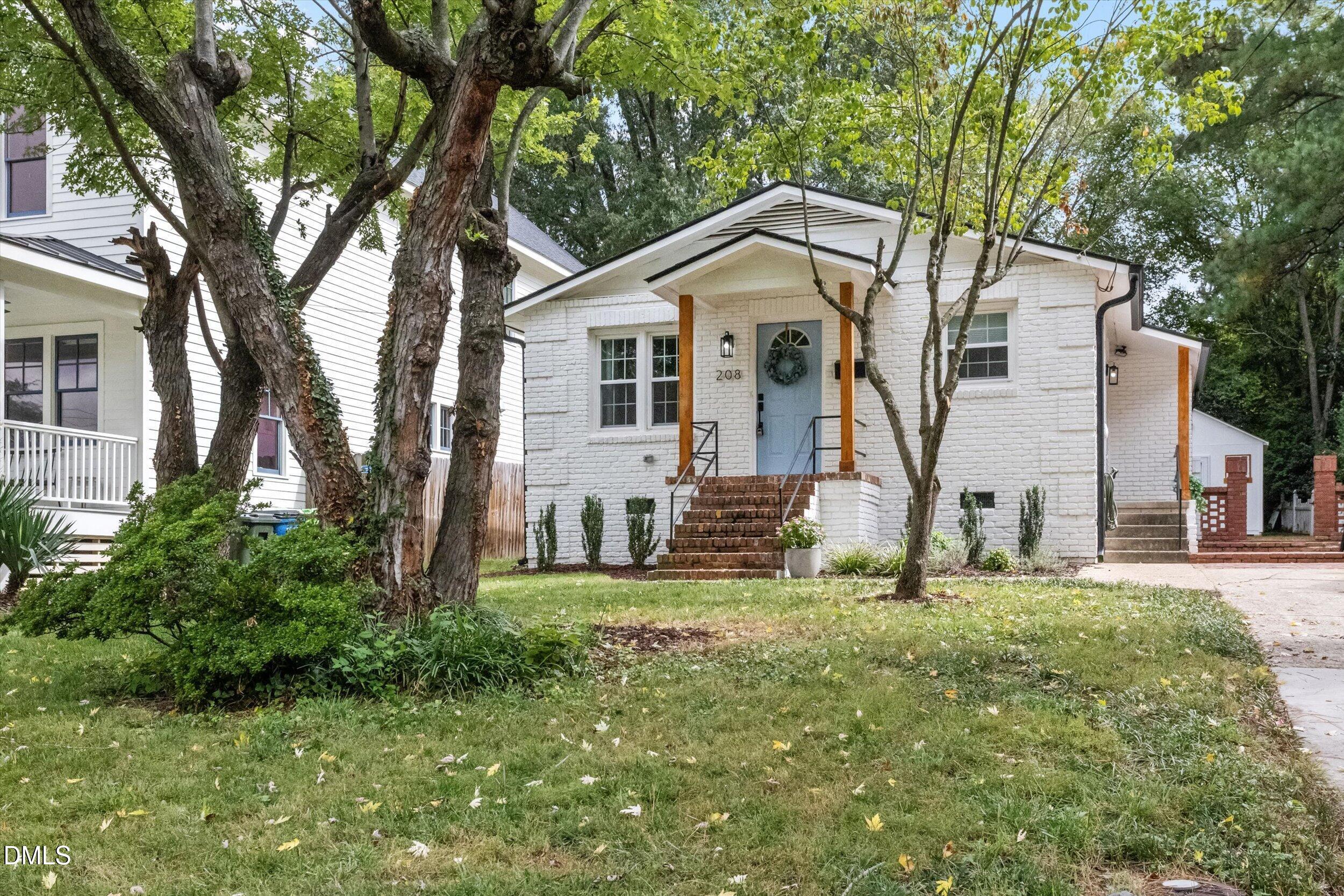 main property photo 2