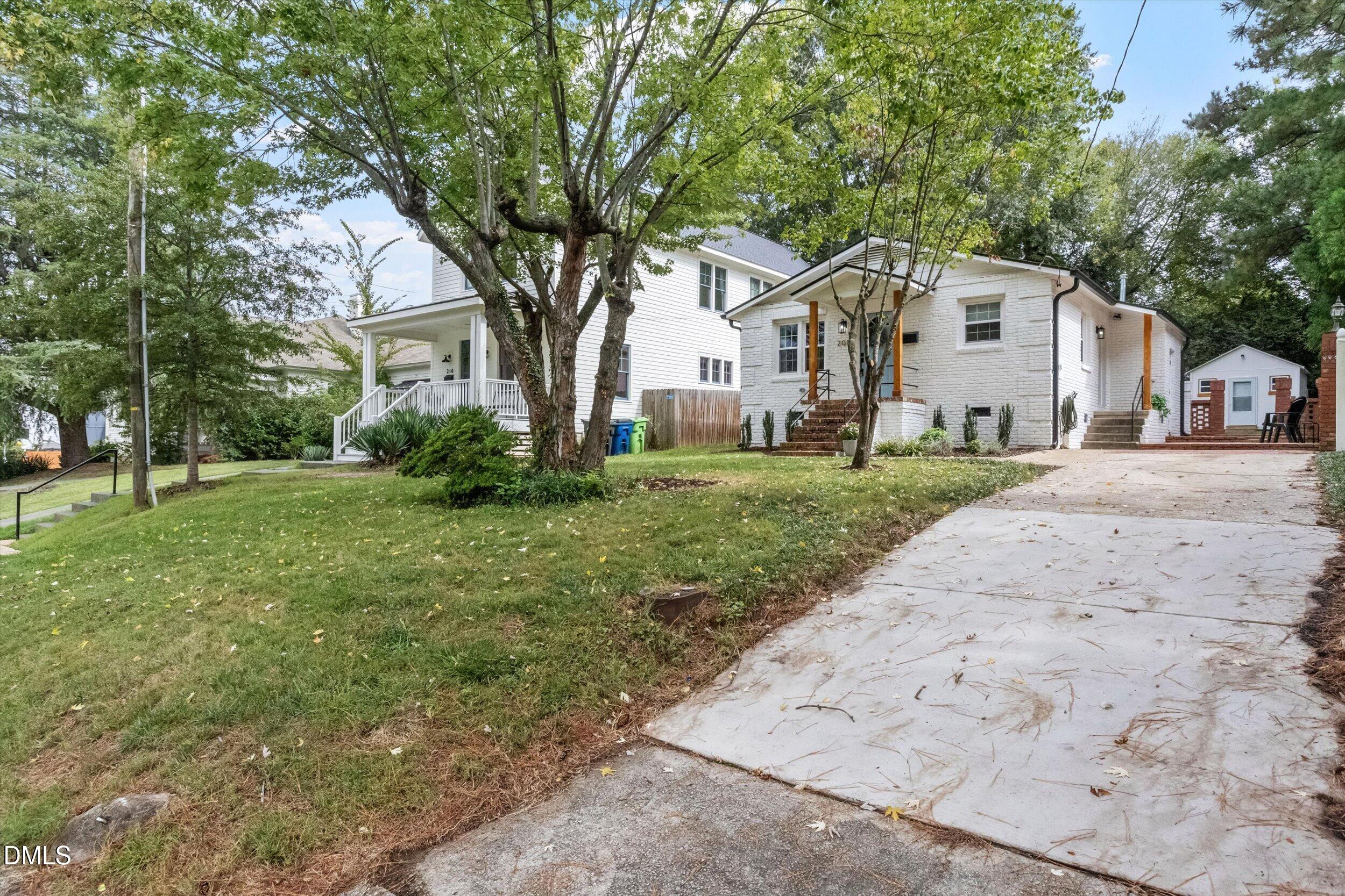 main property photo 3