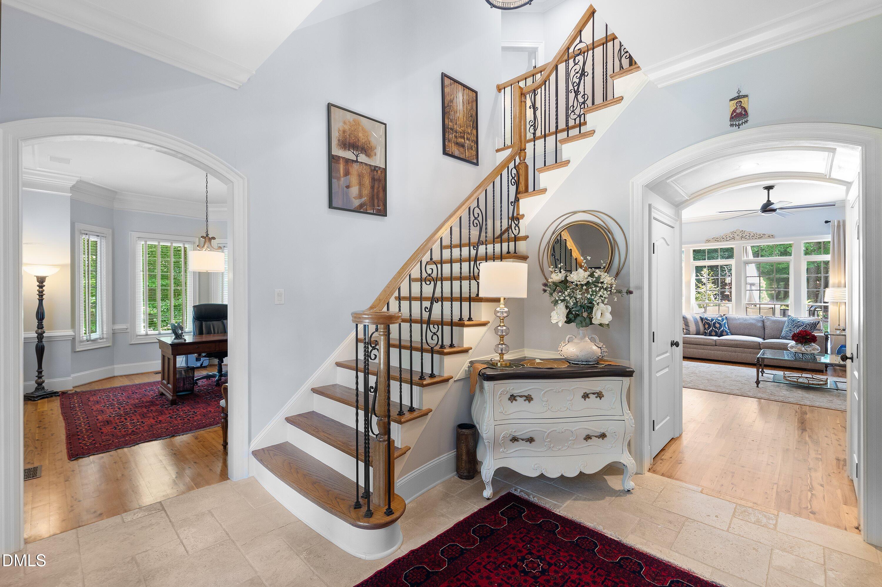 main property photo 23