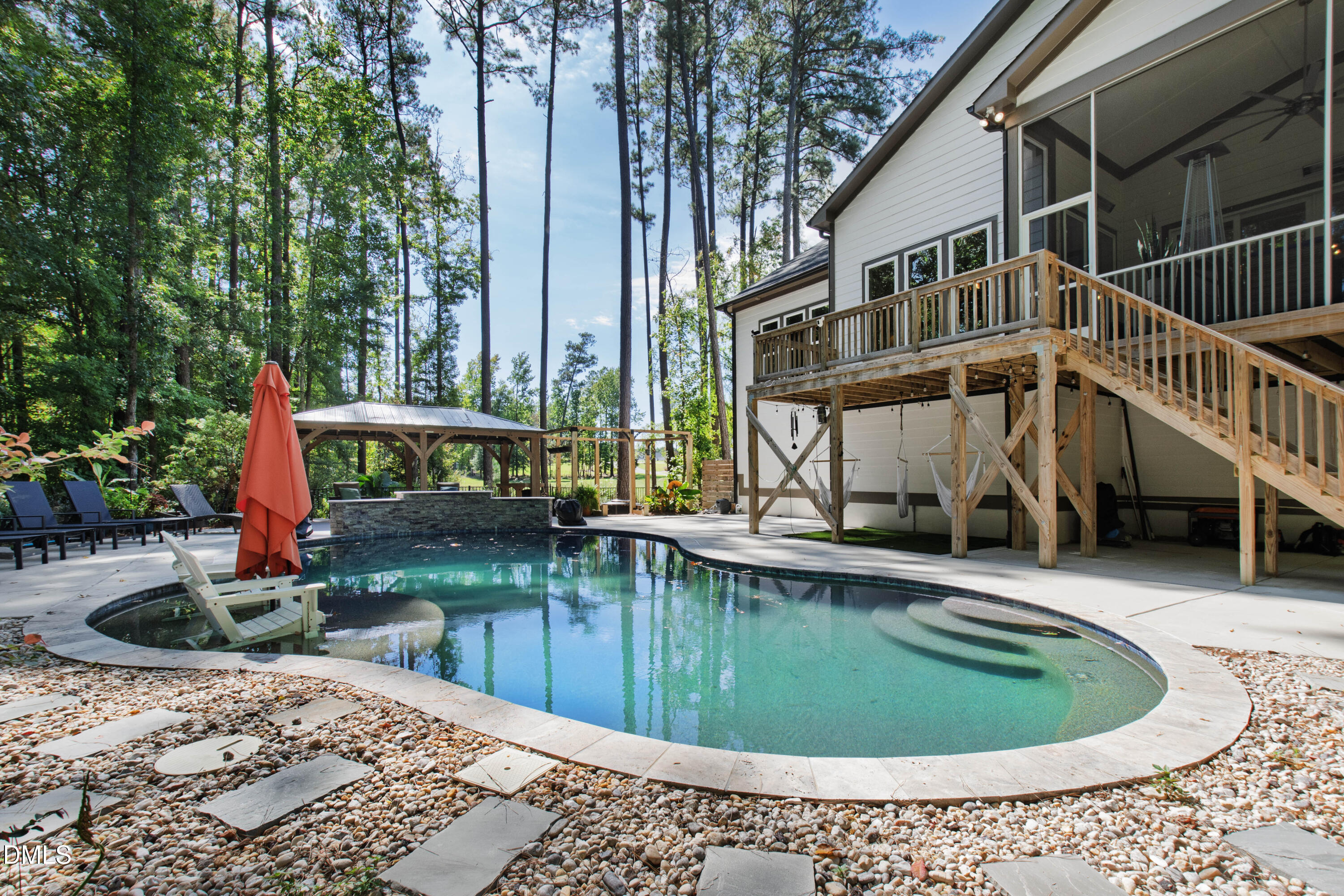 main property photo 61