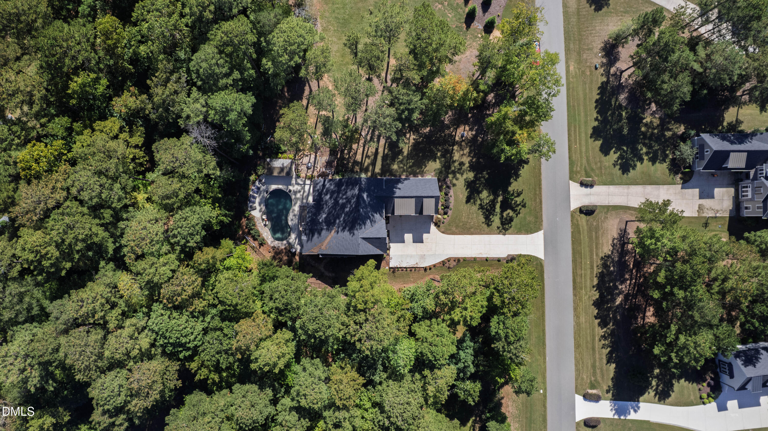 main property photo 73