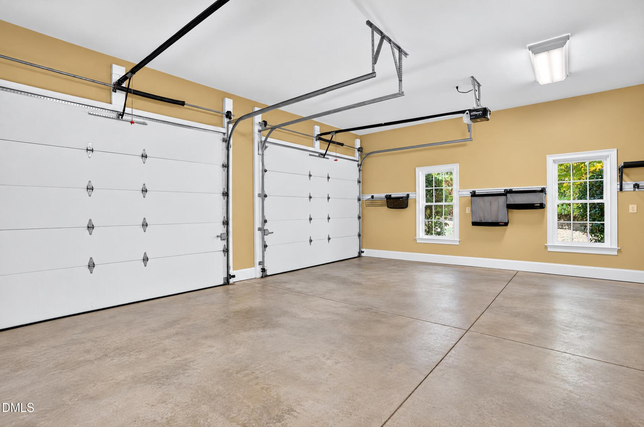 main property photo 75