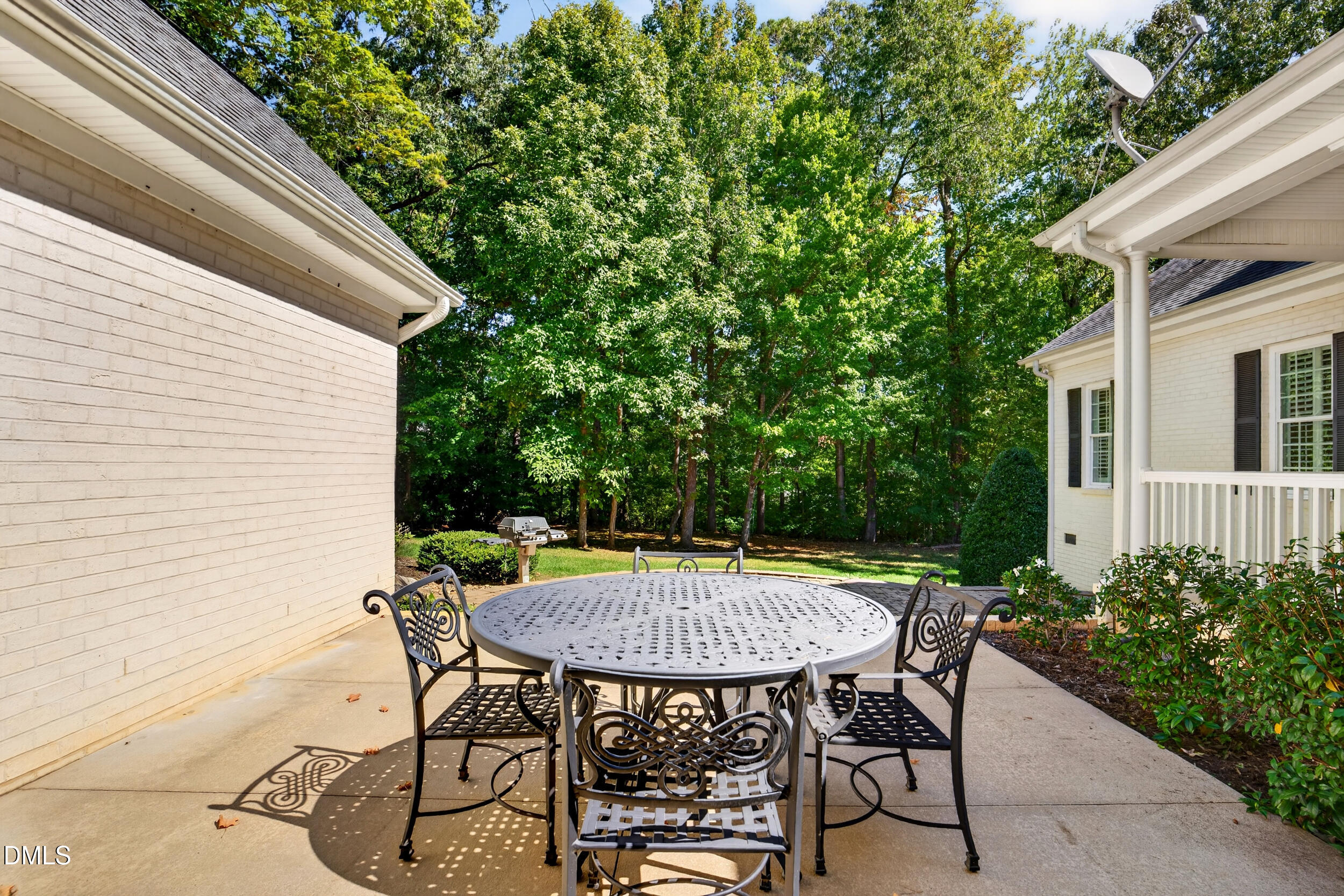 main property photo 80